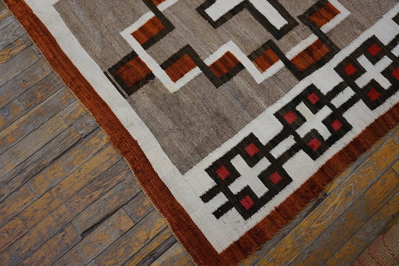 Early 20th Century American Navajo Carpet ( 4' x 5'9