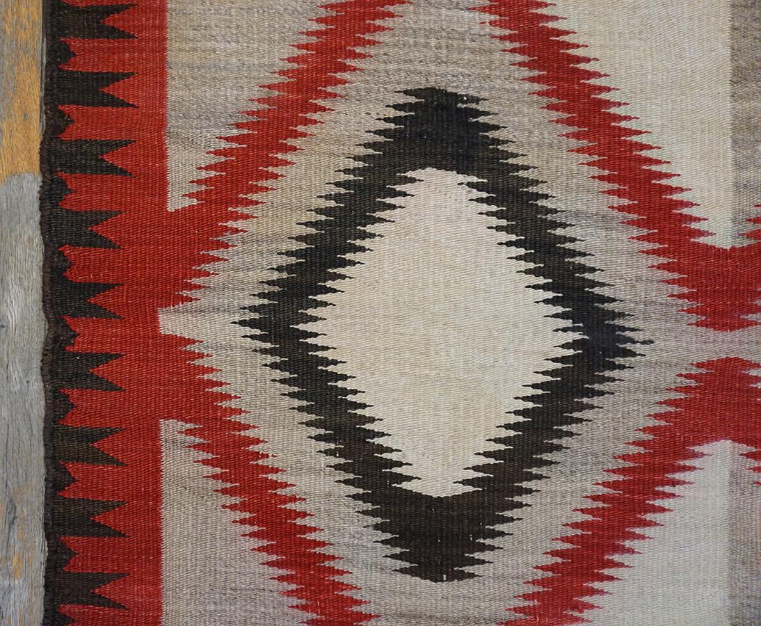  Early 20th American Navajo Carpet ( 4' x 6'9'' - 122 x 206 ) For Sale 2