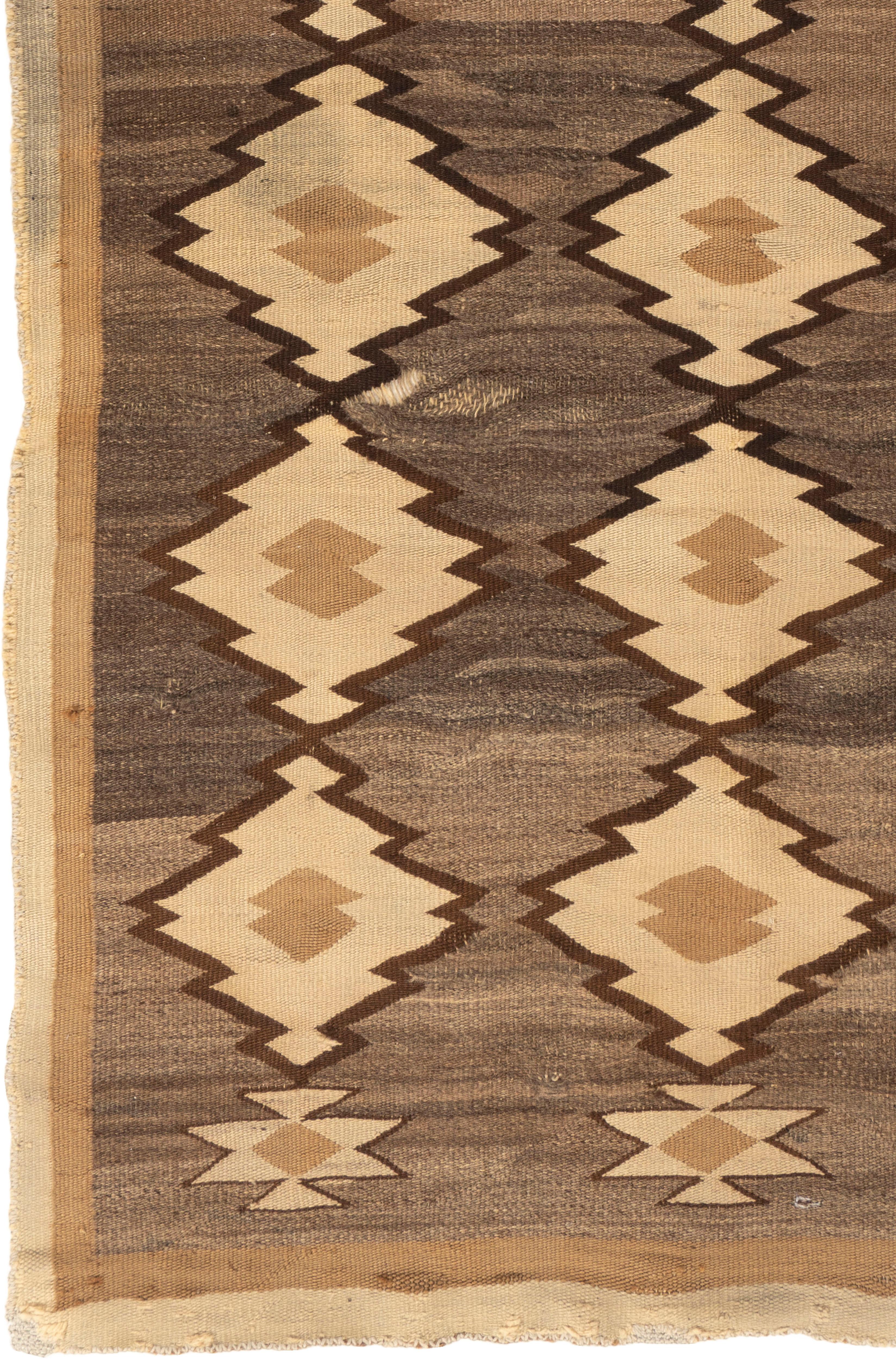 20th Century Antique Circa 1910 Navajo Hand Woven Taupes Ivory Wool Rug 4'5 X 5'8 For Sale