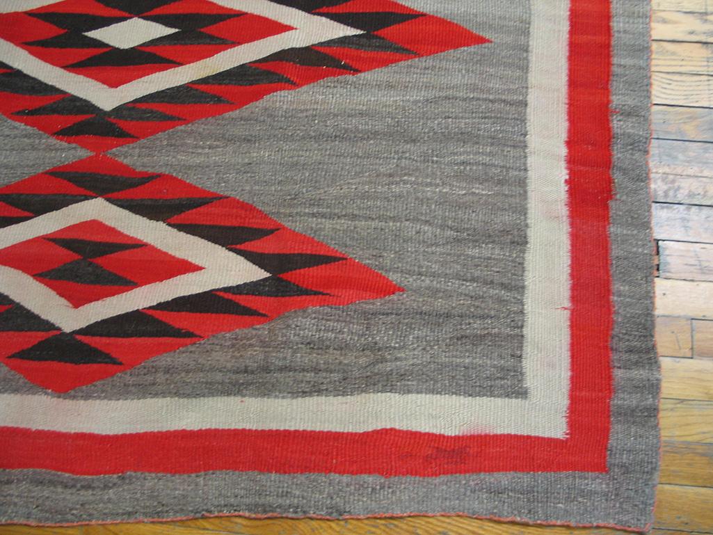 Hand-Knotted Early 20th Century American Navajo Carpet ( 5'9
