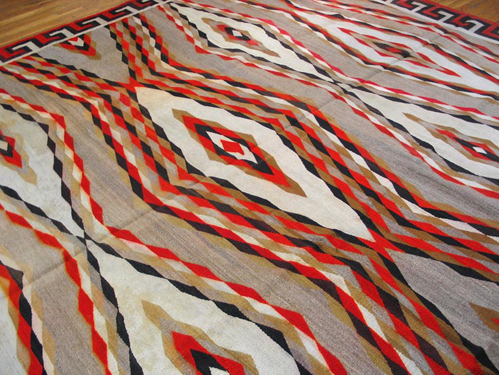 1920s American Navajo Carpet ( 10' x 11' - 305 x 335 )
Antique Navajo rug with geometric designs, size 10'0