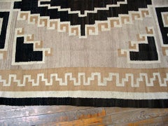 Rare Earth-Tone Color Field & Two Grey Hills Desing American Antique Navajo Rug