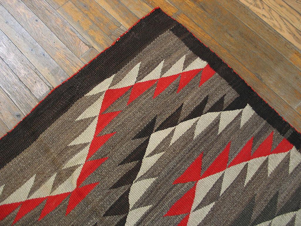 Early 20th Century American Navajo Carpet ( 3'9