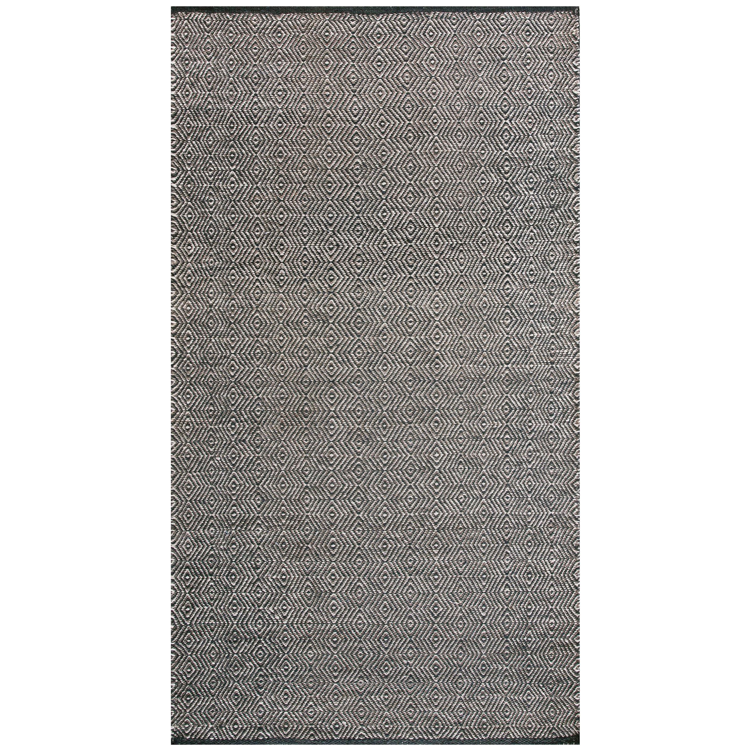 1940s American Navajo Twill Saddle Blanket Carpet ( 3' x 5'6" - 92 x 167 cm ) For Sale