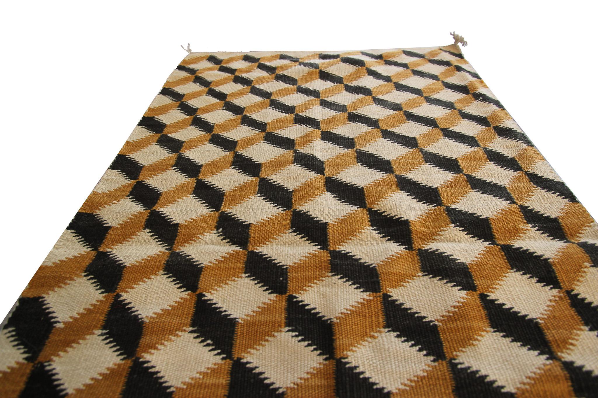 Mid-20th Century Antique Navajo Rug Rare Trellis Rug Optical Antique Handwoven Tapestry For Sale