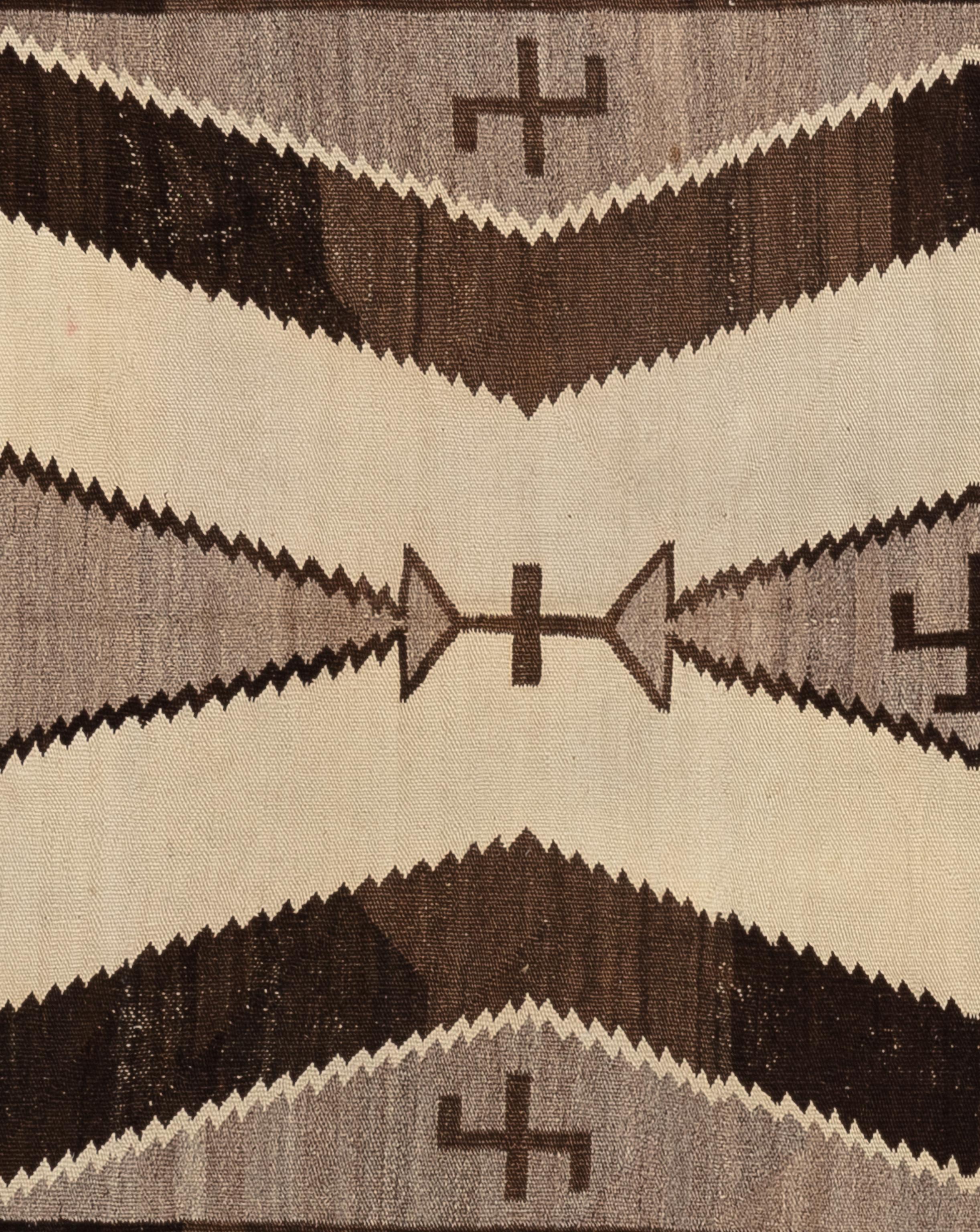 Tribale Antico ceppo Navajo che vortica Circa 1920 in vendita
