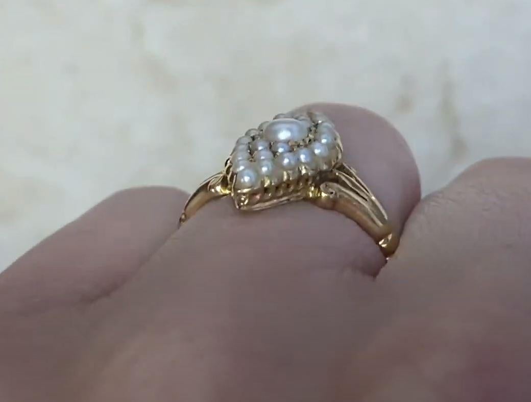 Antique Navette Pearl Cluster Ring, 18k Yellow Gold, Circa 1815 For Sale 1