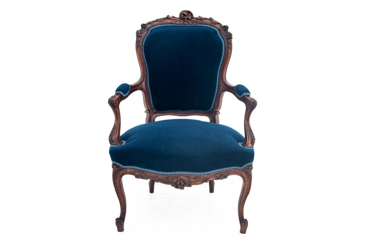 Fauteuil ancien bleu marine, fin du XIXe sicle, aprs rnovation 3