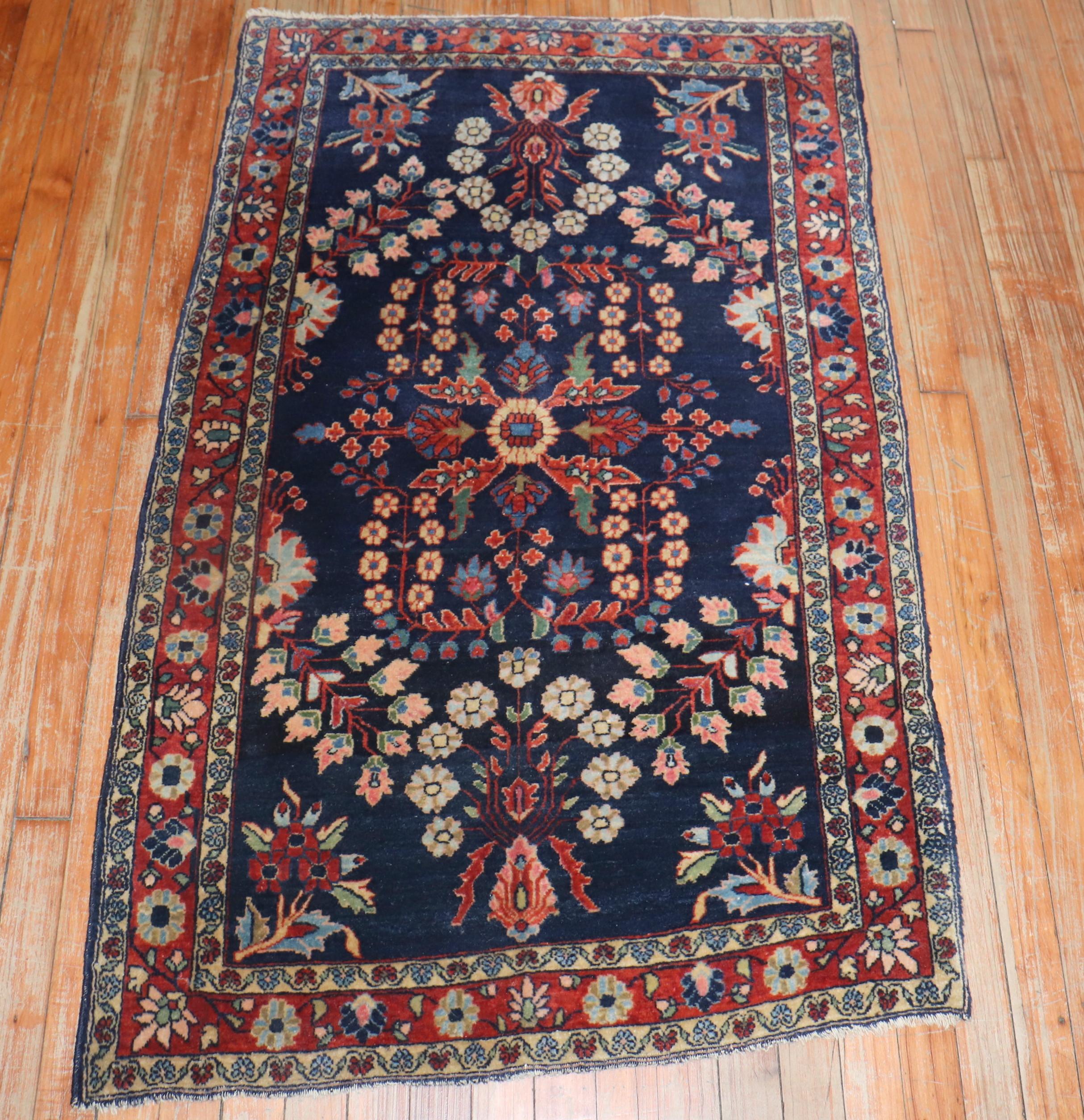Antique Navy Blue Persian Sarouk Rug In Good Condition For Sale In New York, NY