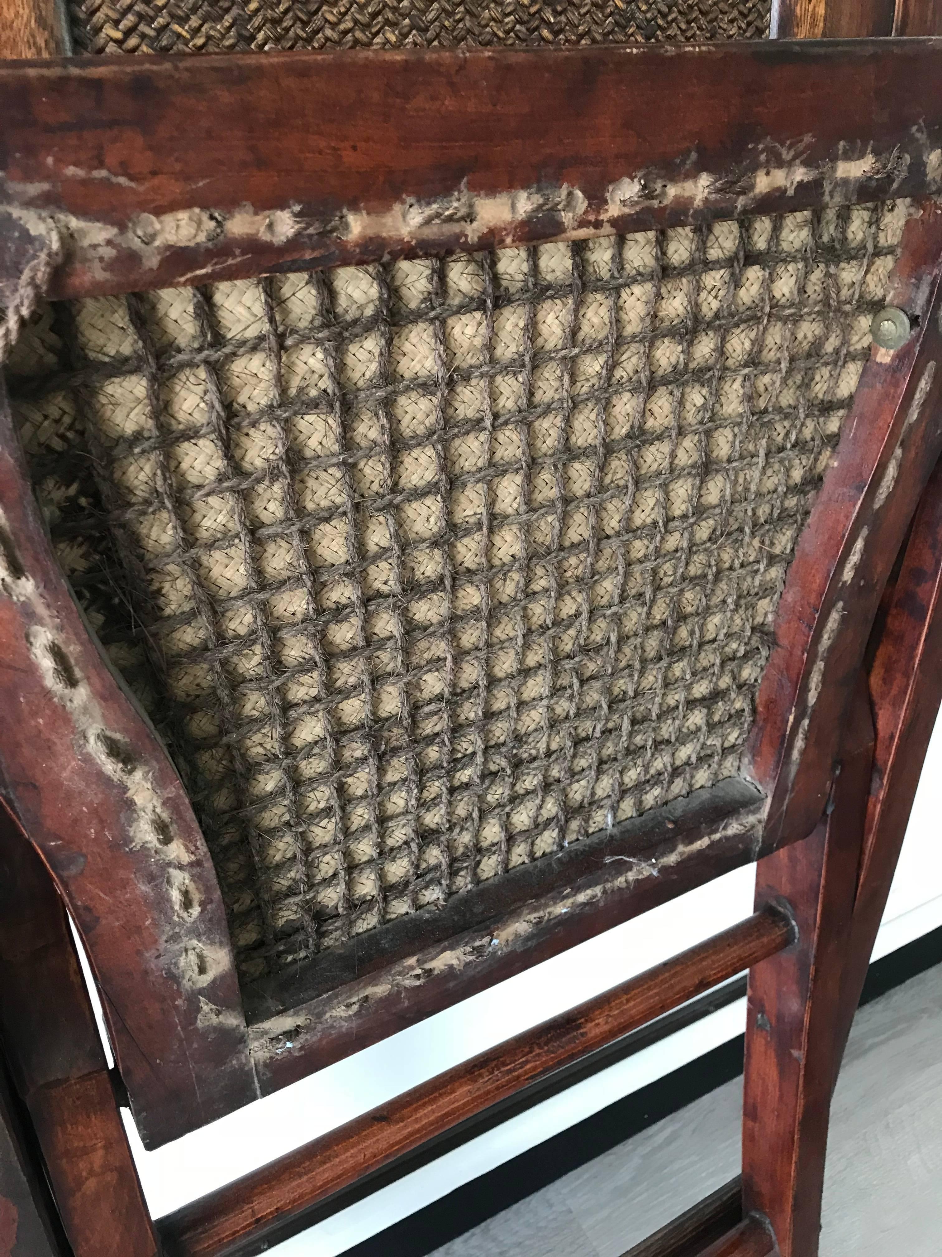Antique Near Pair of Handcrafted, Chinese Folding Traveller’s Chairs W. Webbing In Good Condition For Sale In Lisse, NL