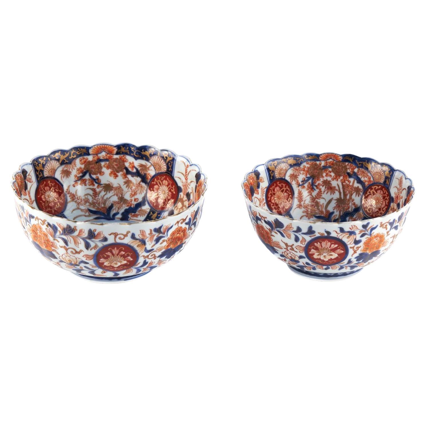 Ancienne paire de bols Imari japonais