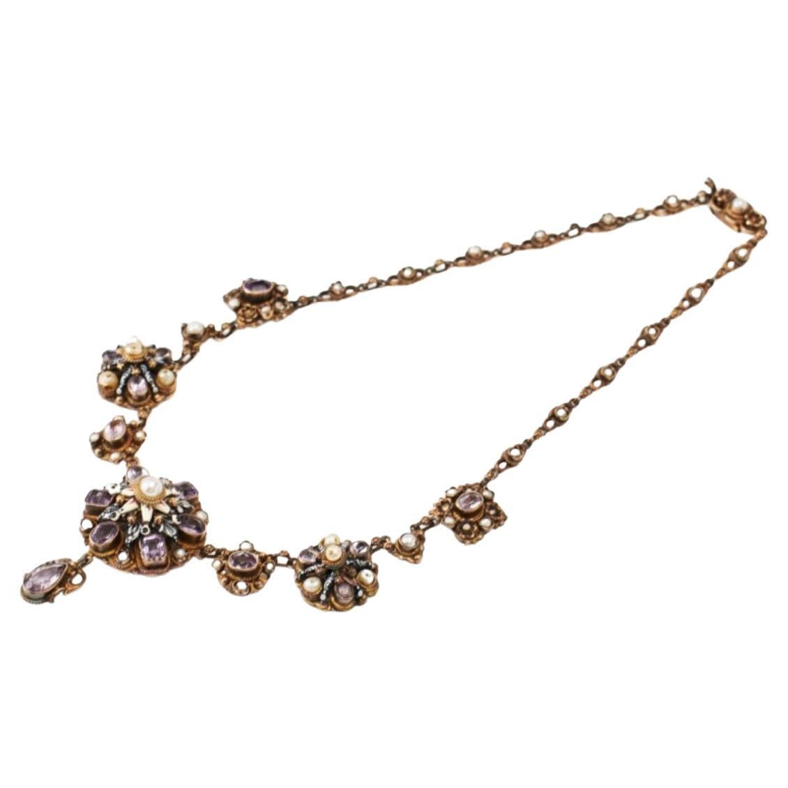 Antike Halskette mit Amethysten, Perlen und Emaille, spätes 19. Jahrhundert. im Angebot