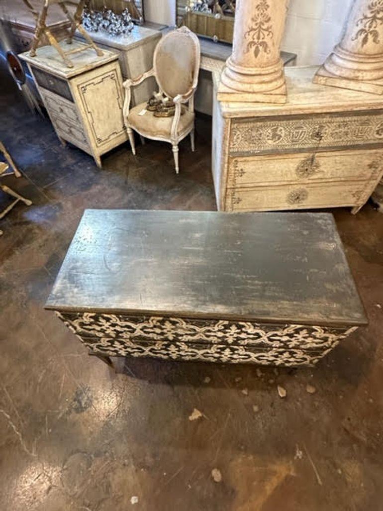 Antique Neo-Classical Style Painted Black and White Commode In Good Condition For Sale In Dallas, TX
