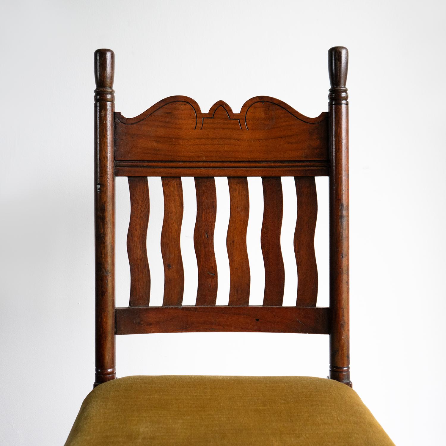 Chaise d'appoint néo-gothique d'Alfred Waterhouse, fin du 19ème siècle en vente 1