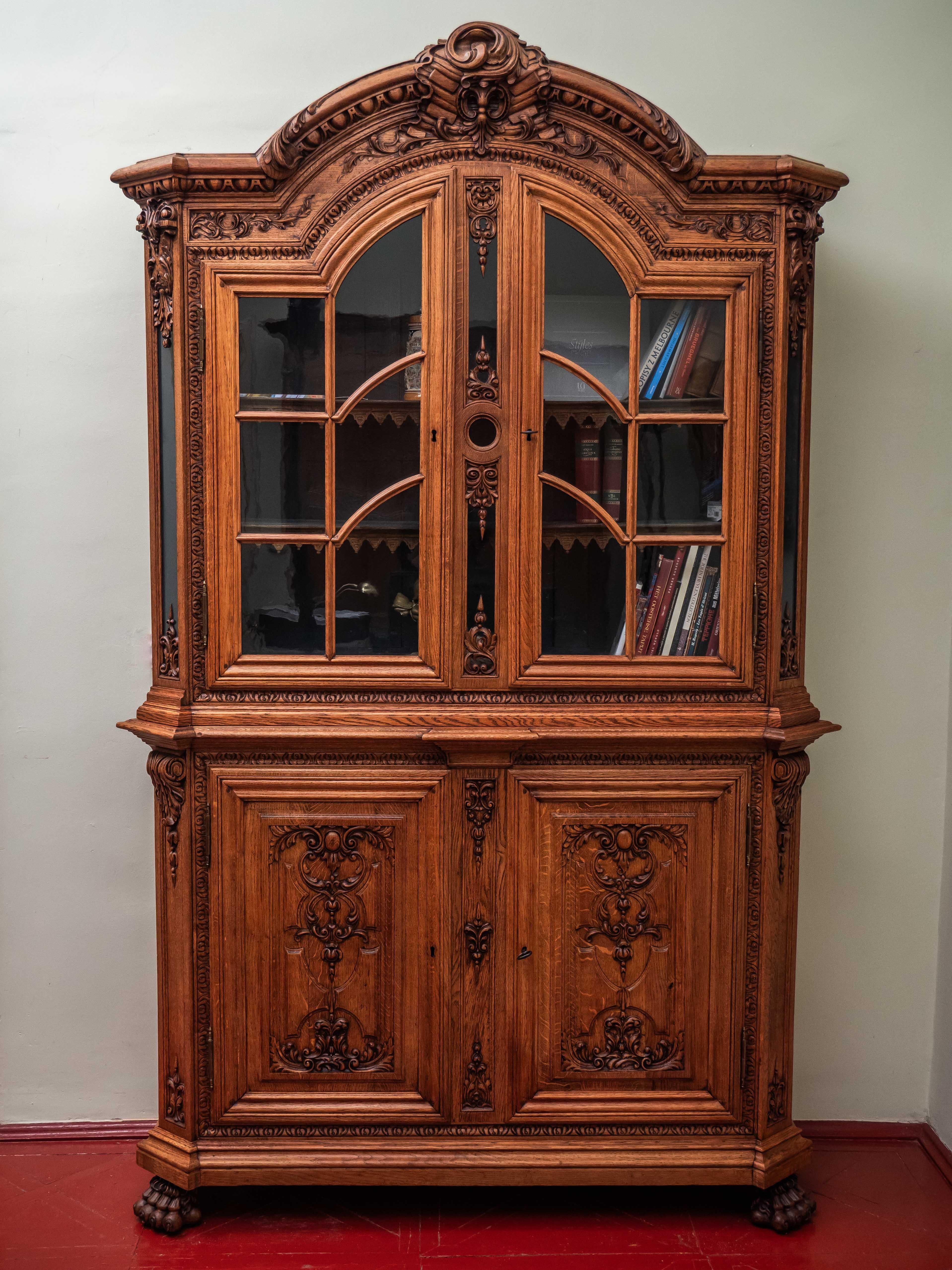 Rococo Revival Antique Neo-Rococo bookcase / sideboard oak For Sale