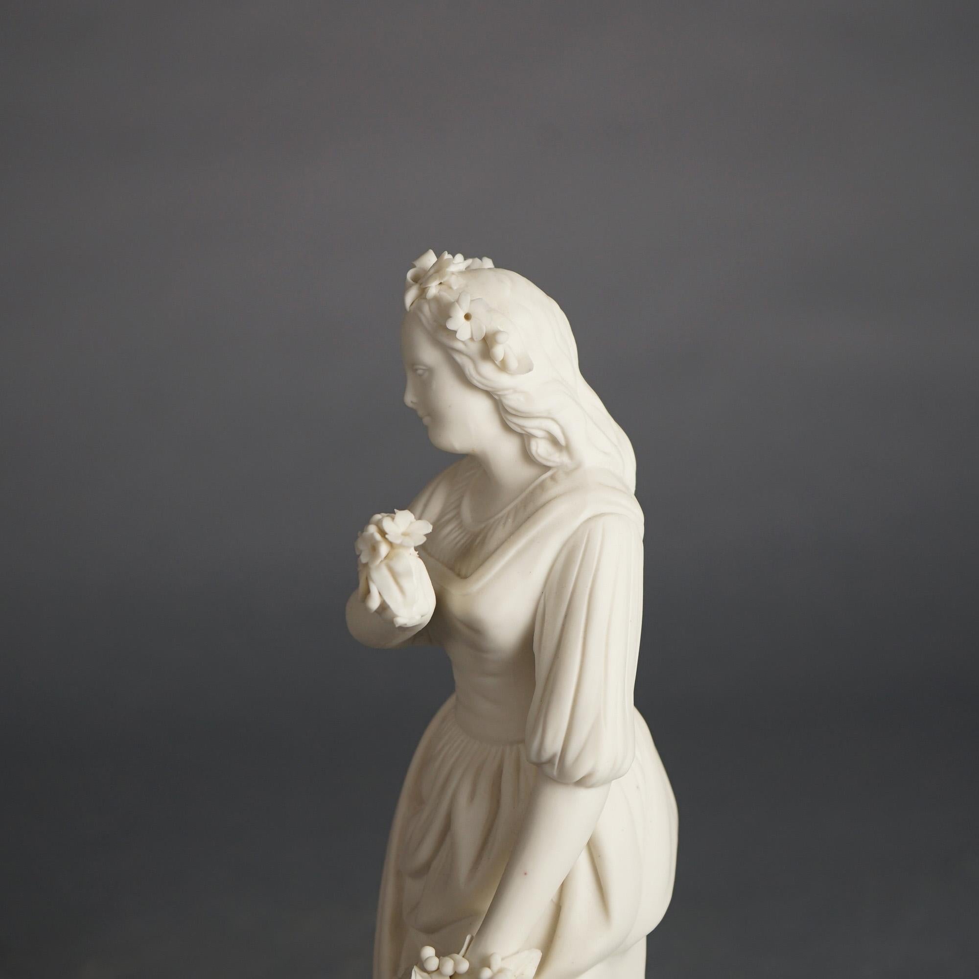 Ancienne figurine néoclassique en porcelaine biscuit représentant une femme et des fleurs classiques, vers 1850 en vente 2