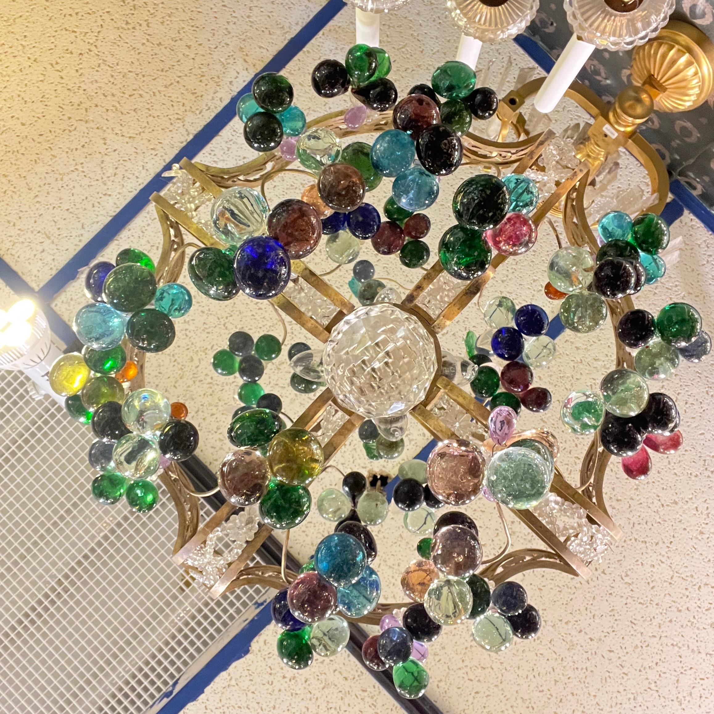 Antique Neoclassical Bronze Chandelier with Colorful Fruit Pendants im Zustand „Gut“ im Angebot in New York, NY