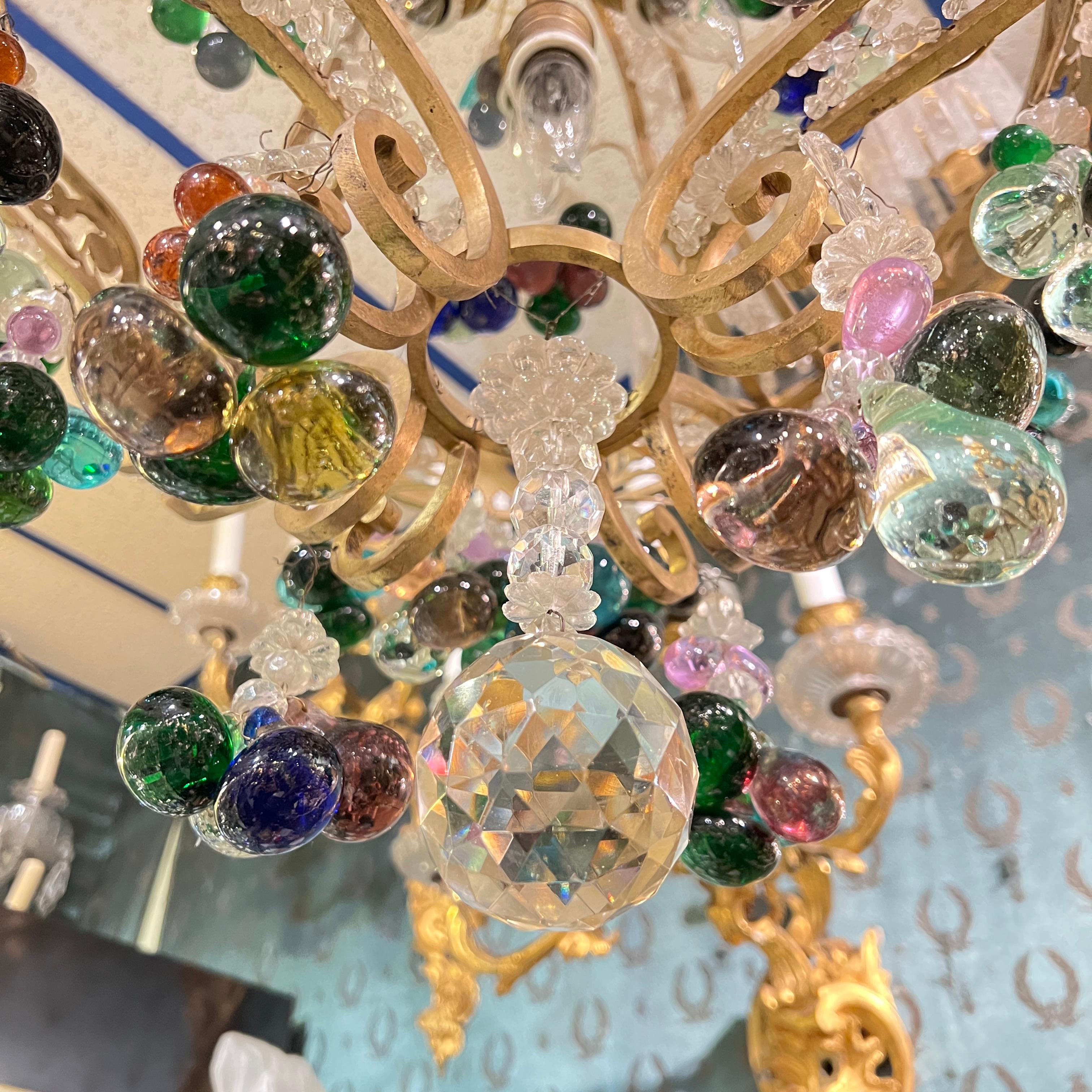 Antique Neoclassical Bronze Chandelier with Colorful Fruit Pendants (Frühes 20. Jahrhundert) im Angebot