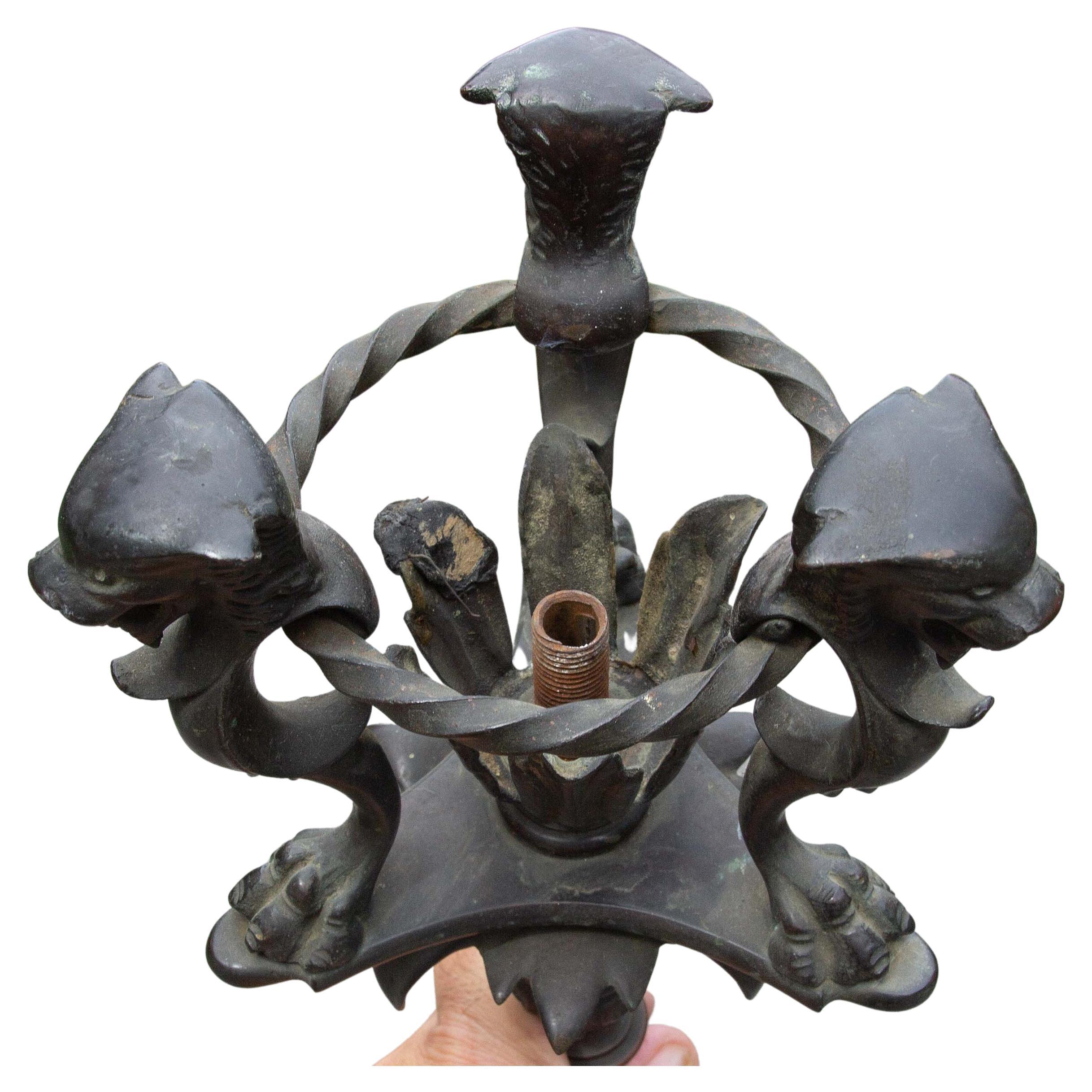 European Antique Neoclassical  Bronze Floor Lamp For Sale