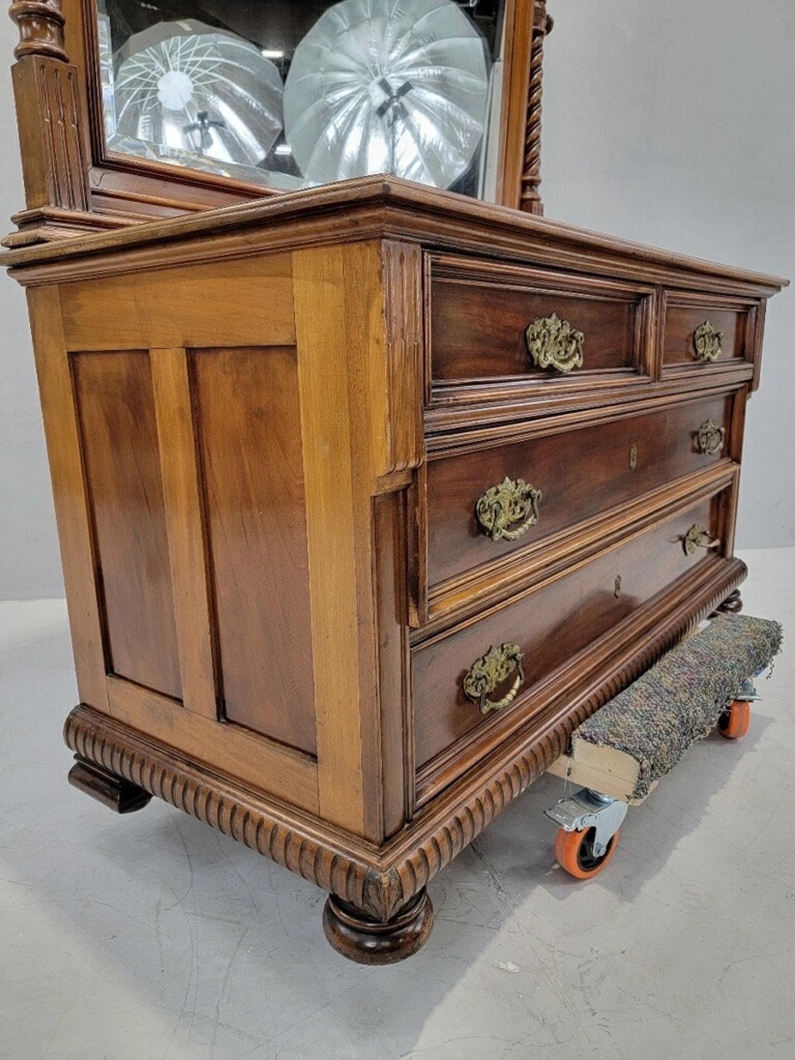 Antique Neoclassical Carved Northwind Face Barley-Twist Beveled Mirrored Dresser In Good Condition For Sale In Chicago, IL