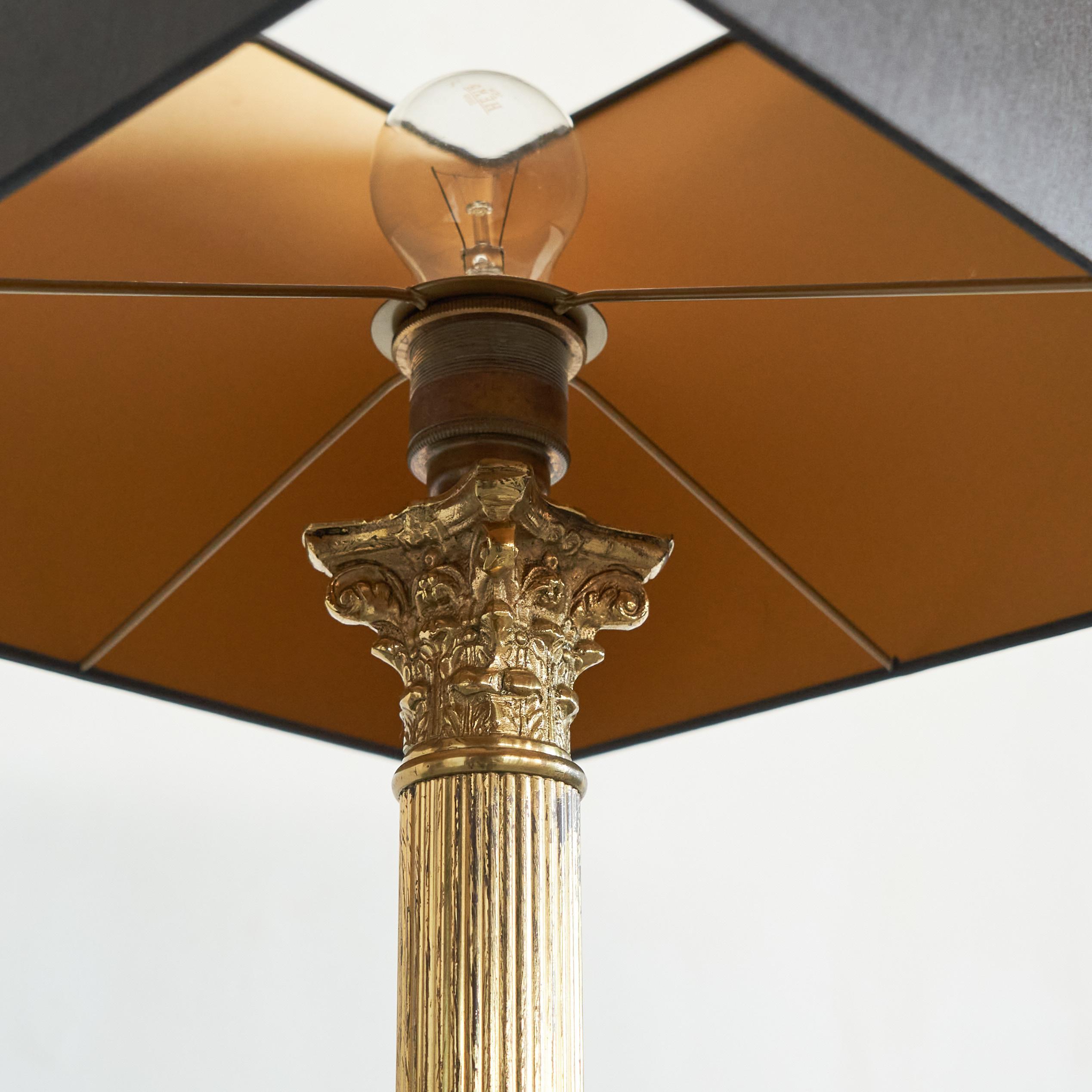 European Antique Neoclassical Column Table Lamp in Patinated Brass For Sale