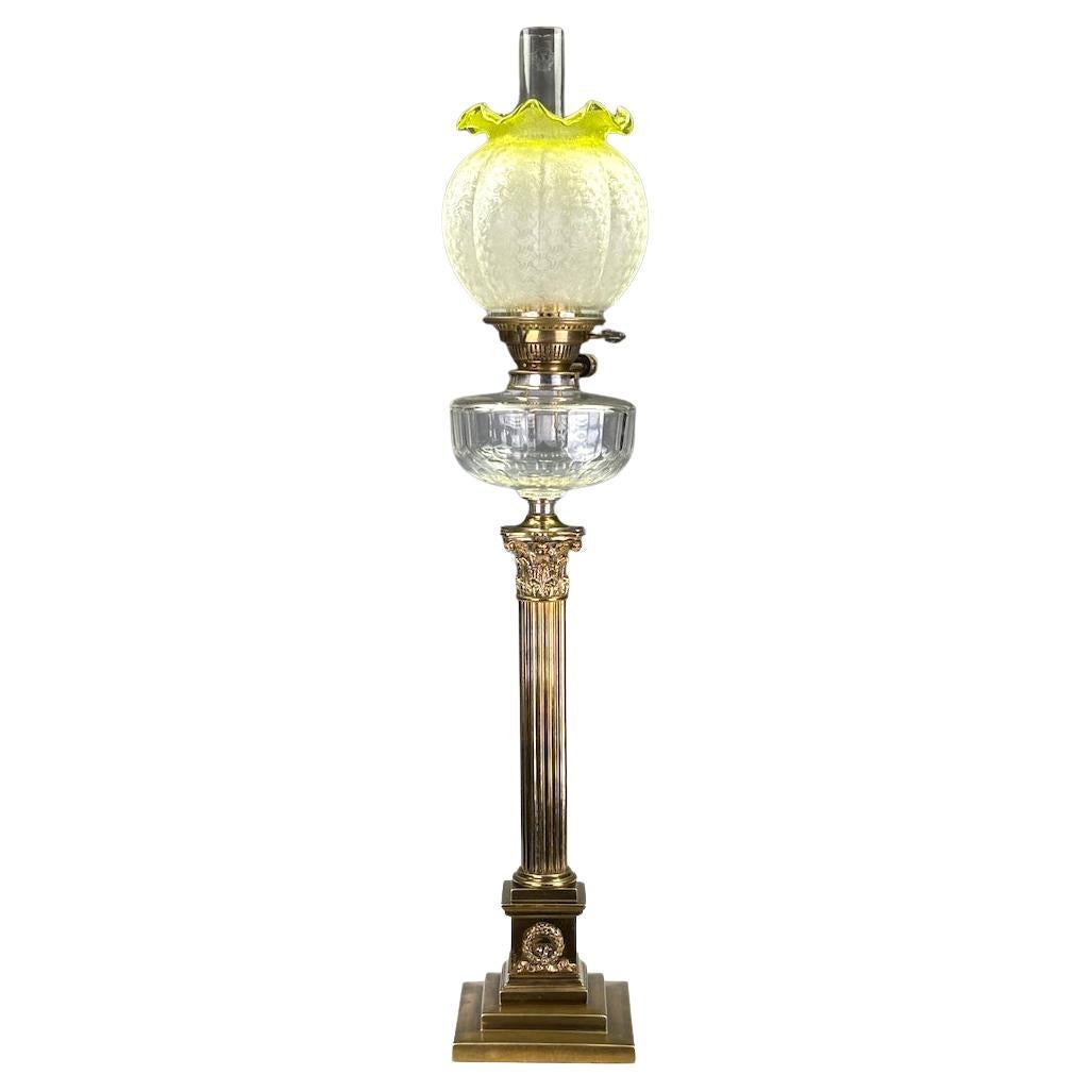 Lampe à huile ancienne à colonne corinthienne néoclassique de Hinks Emley & Sons en vente