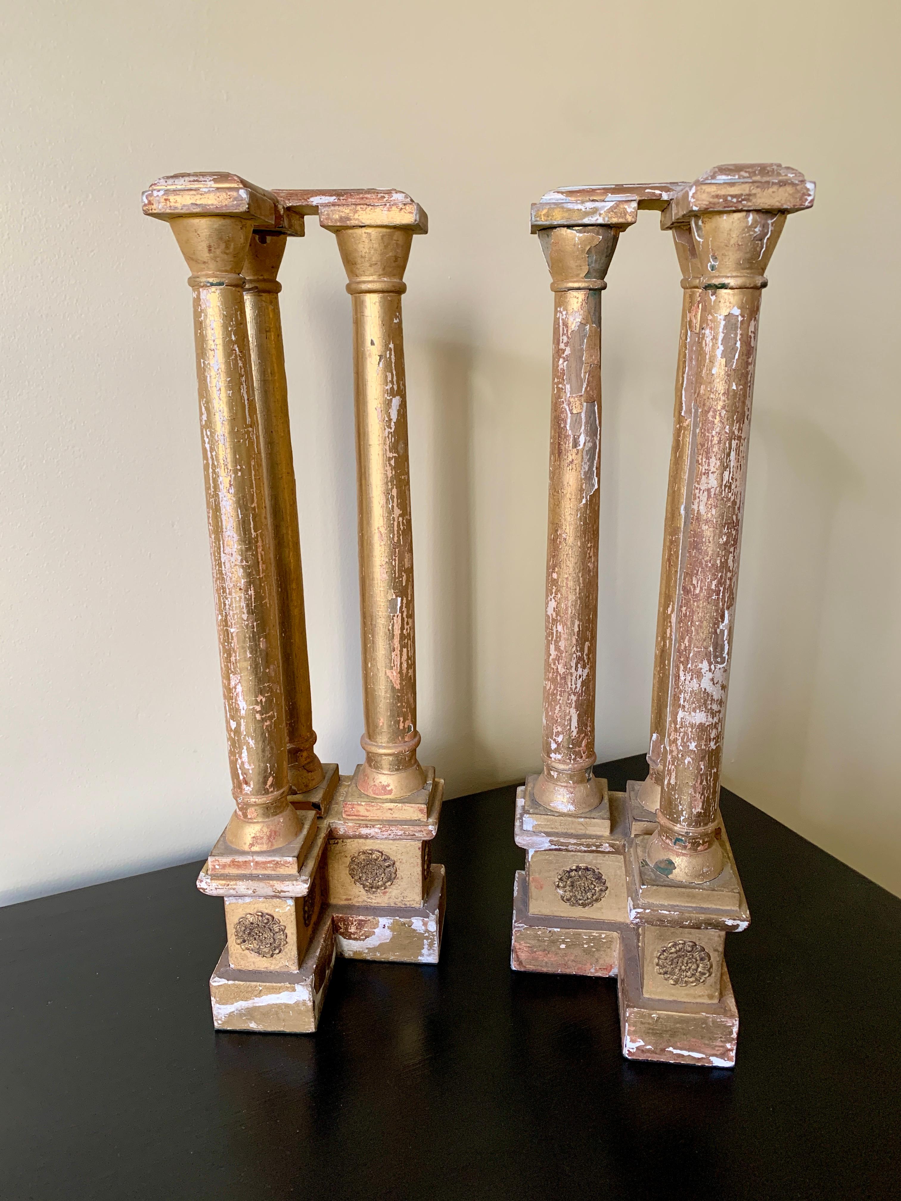 Italian Antique Neoclassical Grand Tour Giltwood Architectural Columns, a Pair For Sale