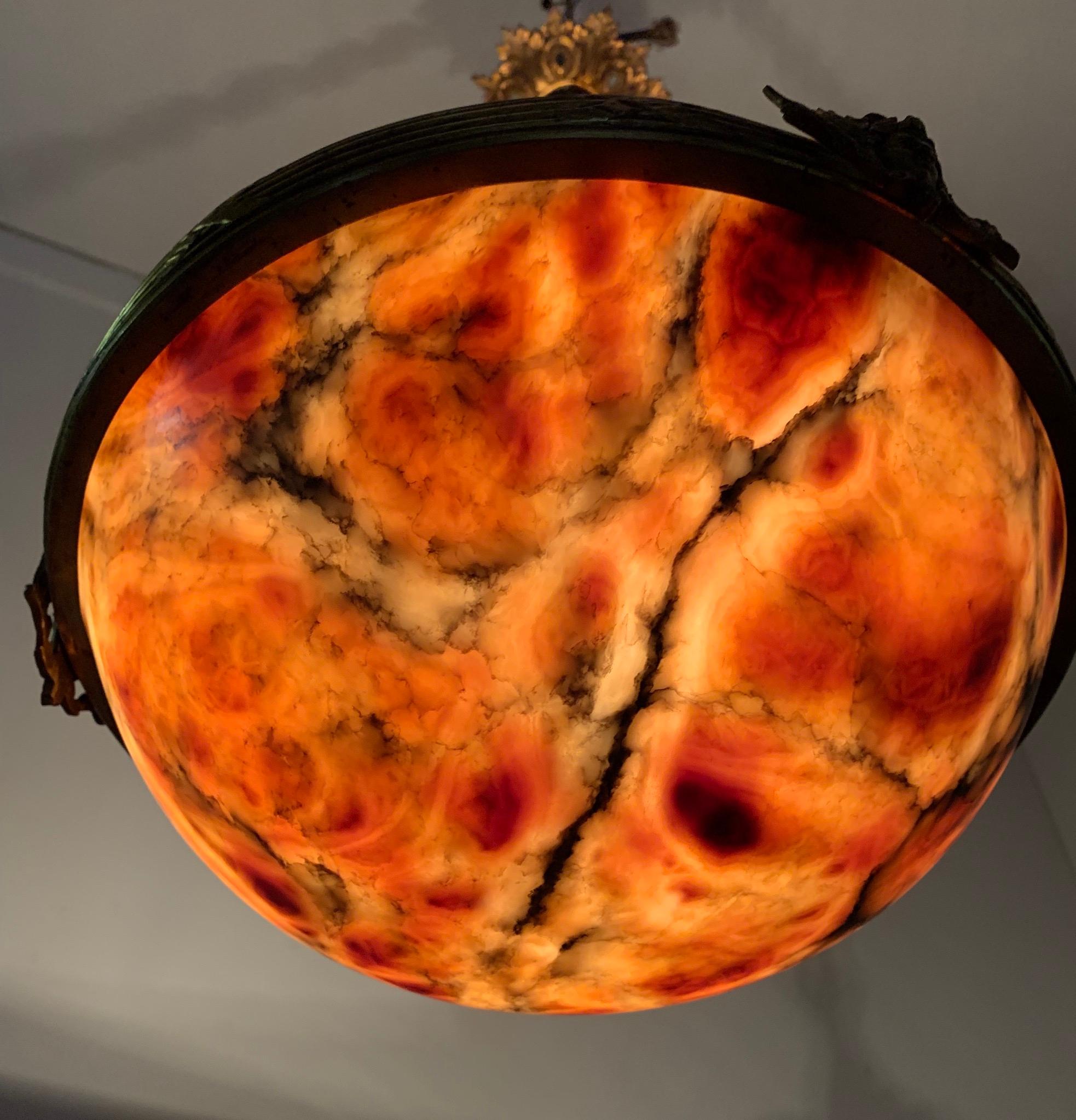 Hand-Carved Antique Neoclassical Great Lava Color Alabaster & Bronze Pendant Light Fixture For Sale