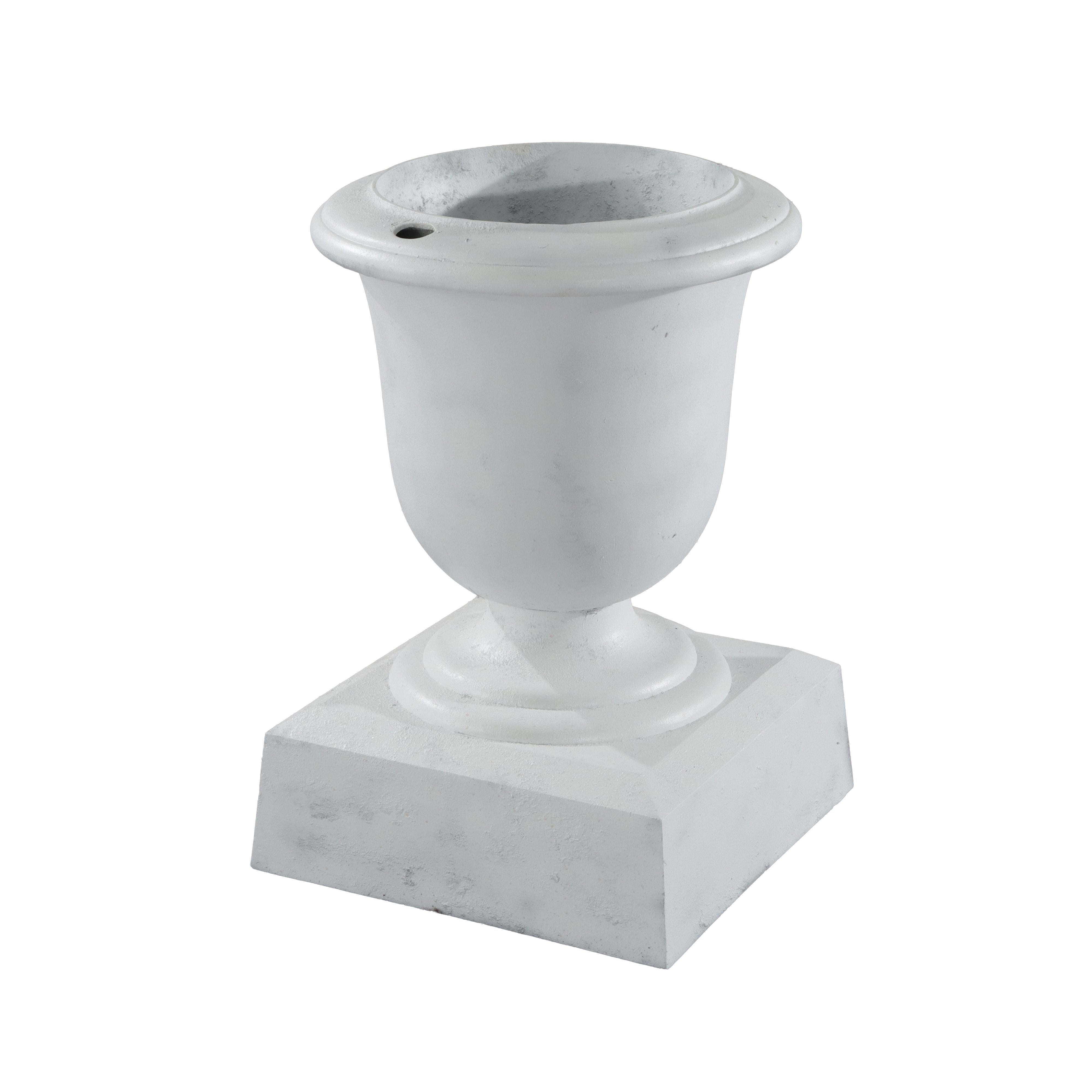 Urne de jardin ancienne en fonte peinte néoclassique C1890 Bon état - En vente à Big Flats, NY