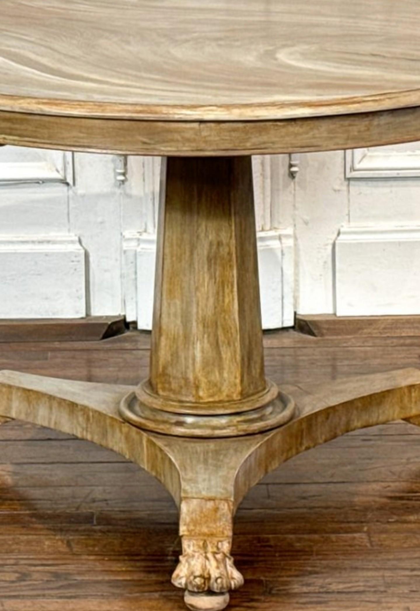 Antique Neoclassical Palladian Style Whitewashed Mahogany Pedestal Center Table  For Sale 2