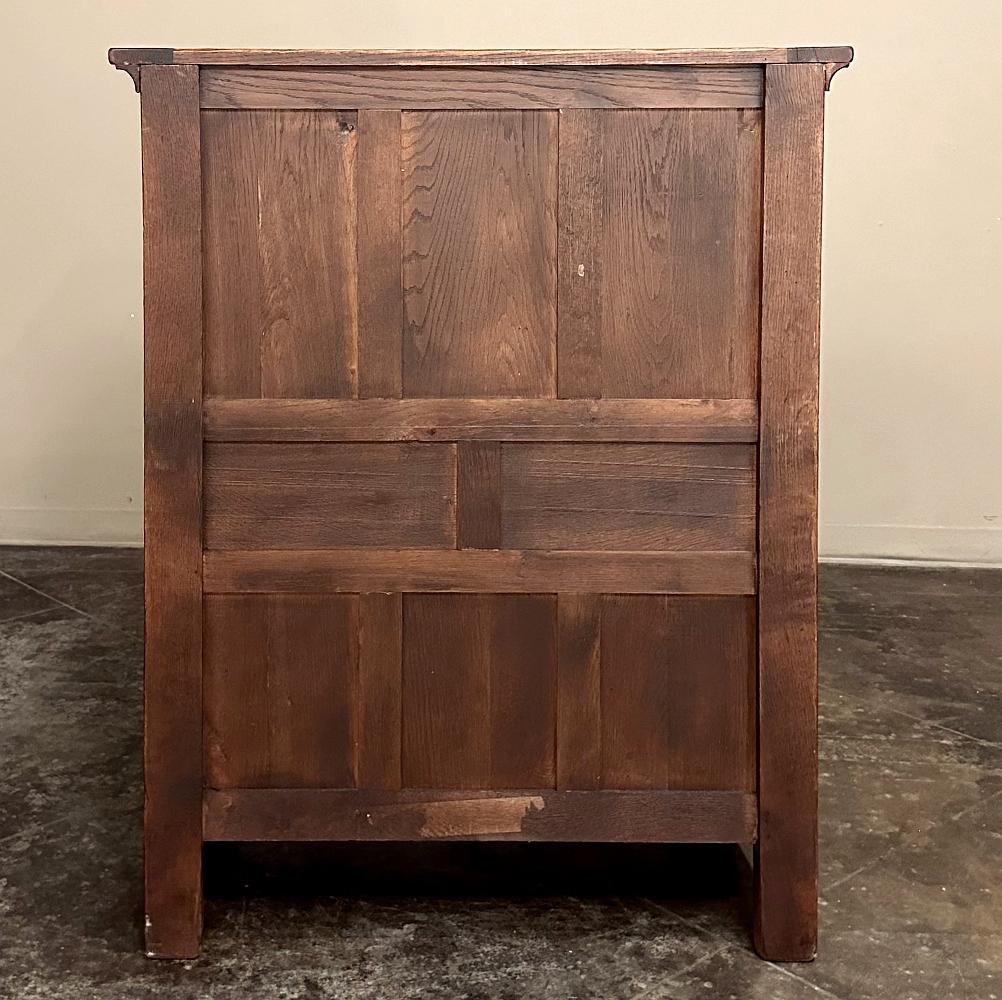 Ancienne armoire surélevée néoclassique ~ Bar Dry en vente 11
