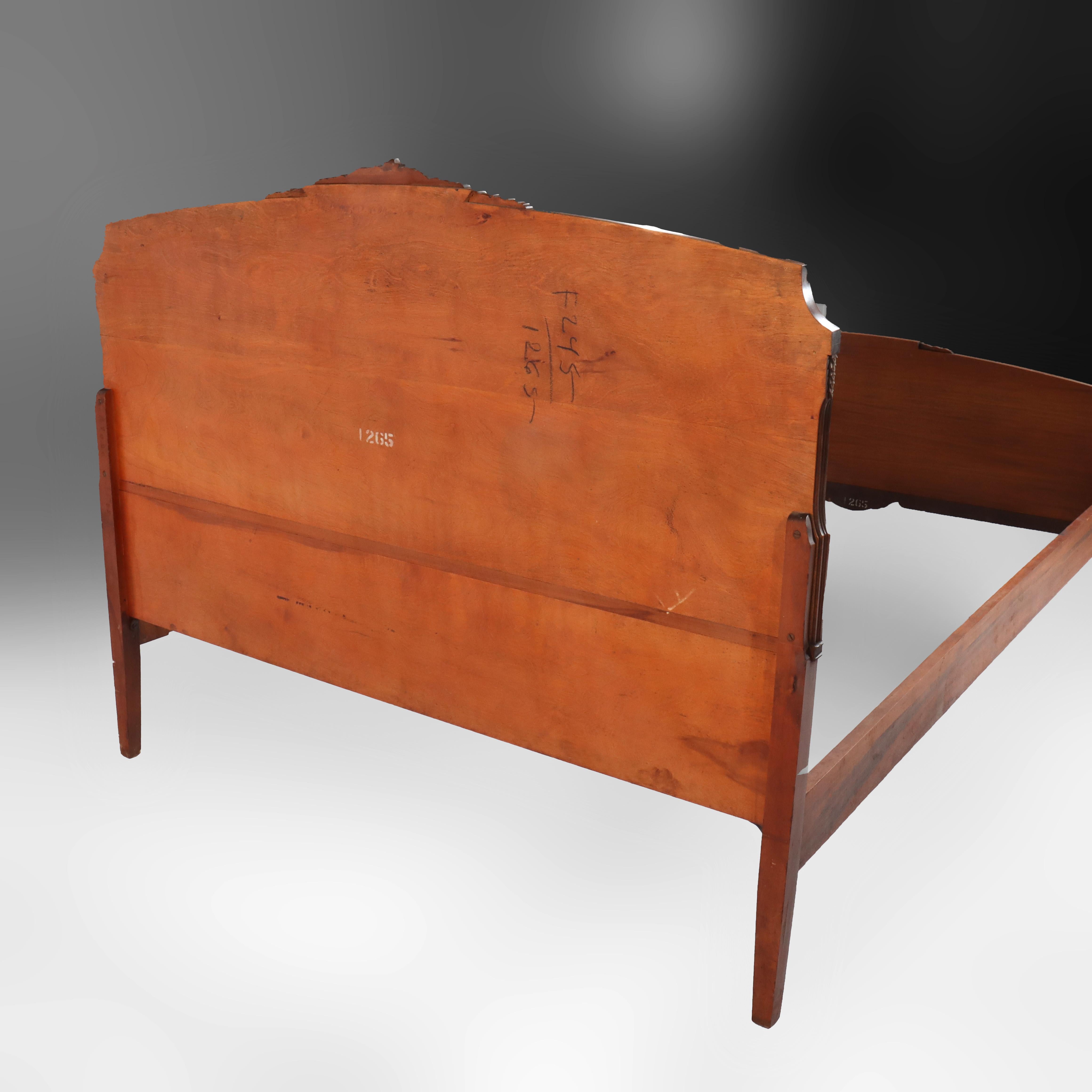 Antico letto matrimoniale neoclassico in legno di raso con volute dipinte a mano c1930 in vendita 7