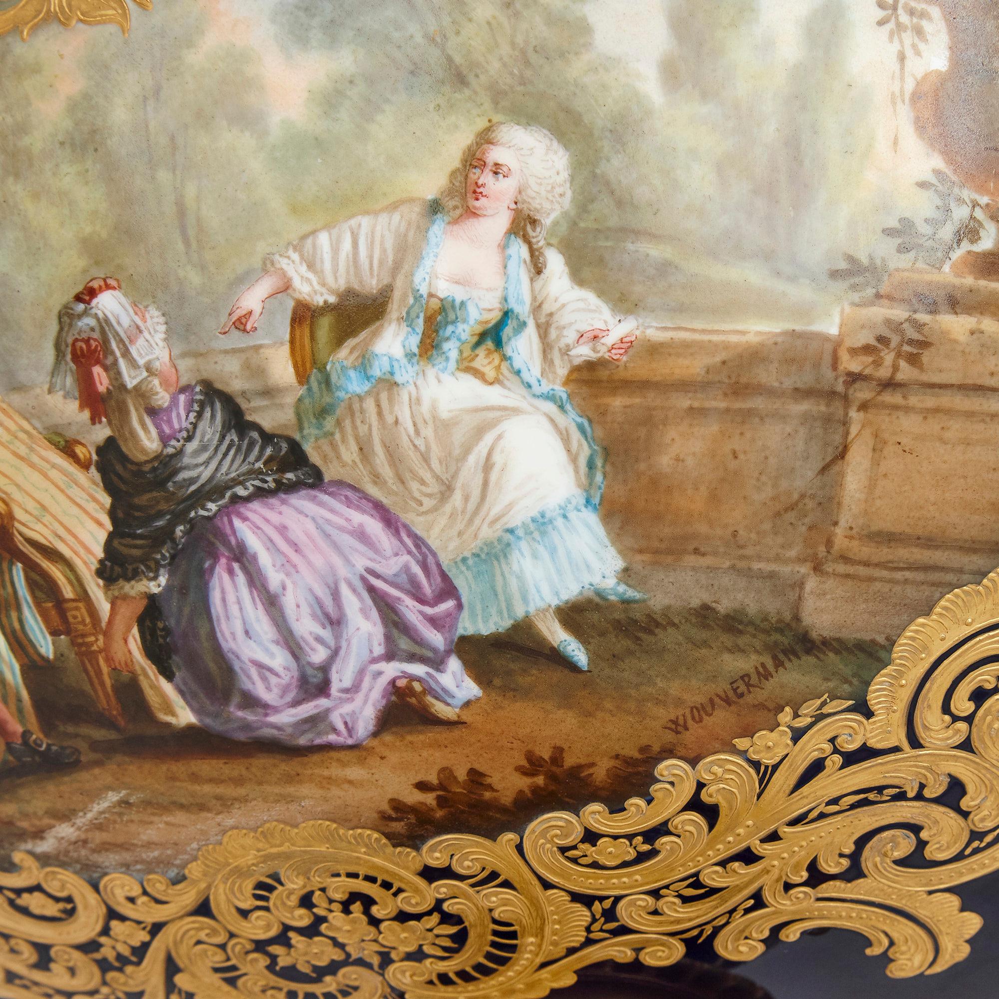 Francese Antico giardino e vasi in stile neoclassico di Sèvres in porcellana e bronzo dorato in vendita