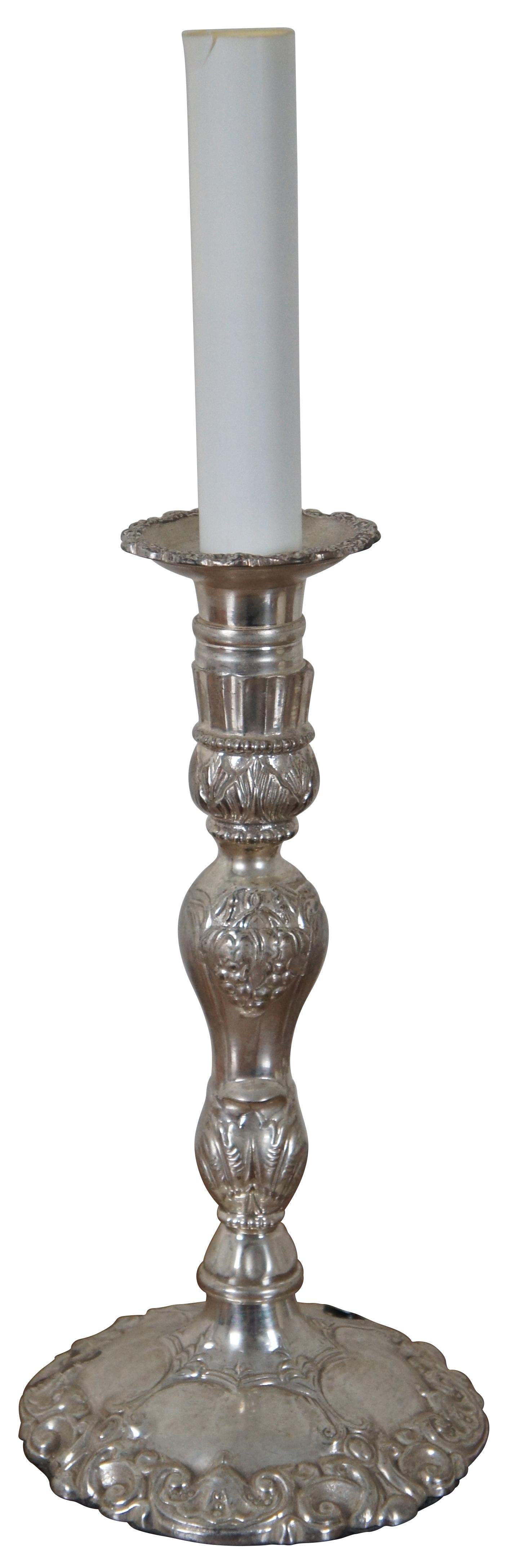 Antique Neoclassical Silver Plate Converted Candlestick Buffet Table Lamp Light In Good Condition For Sale In Dayton, OH