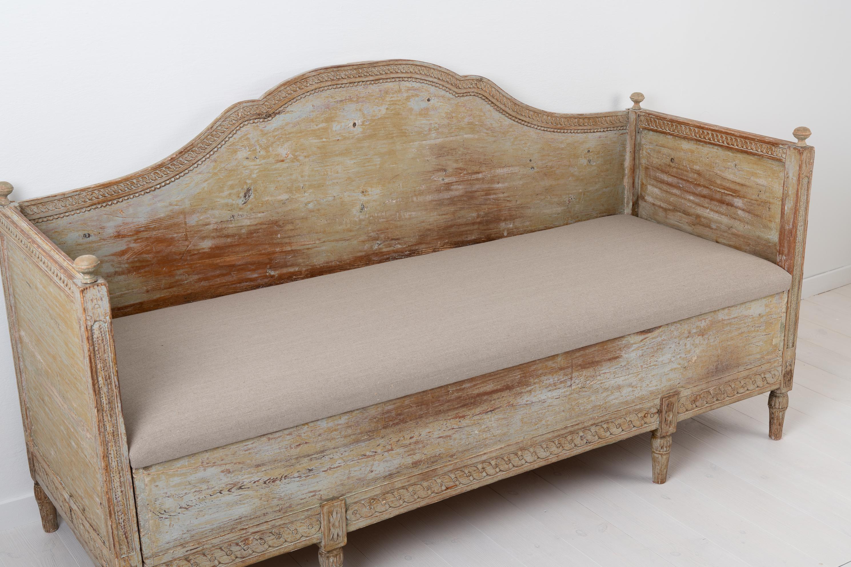 18th Century Antique Neoclassical Sofa from Northern Sweden