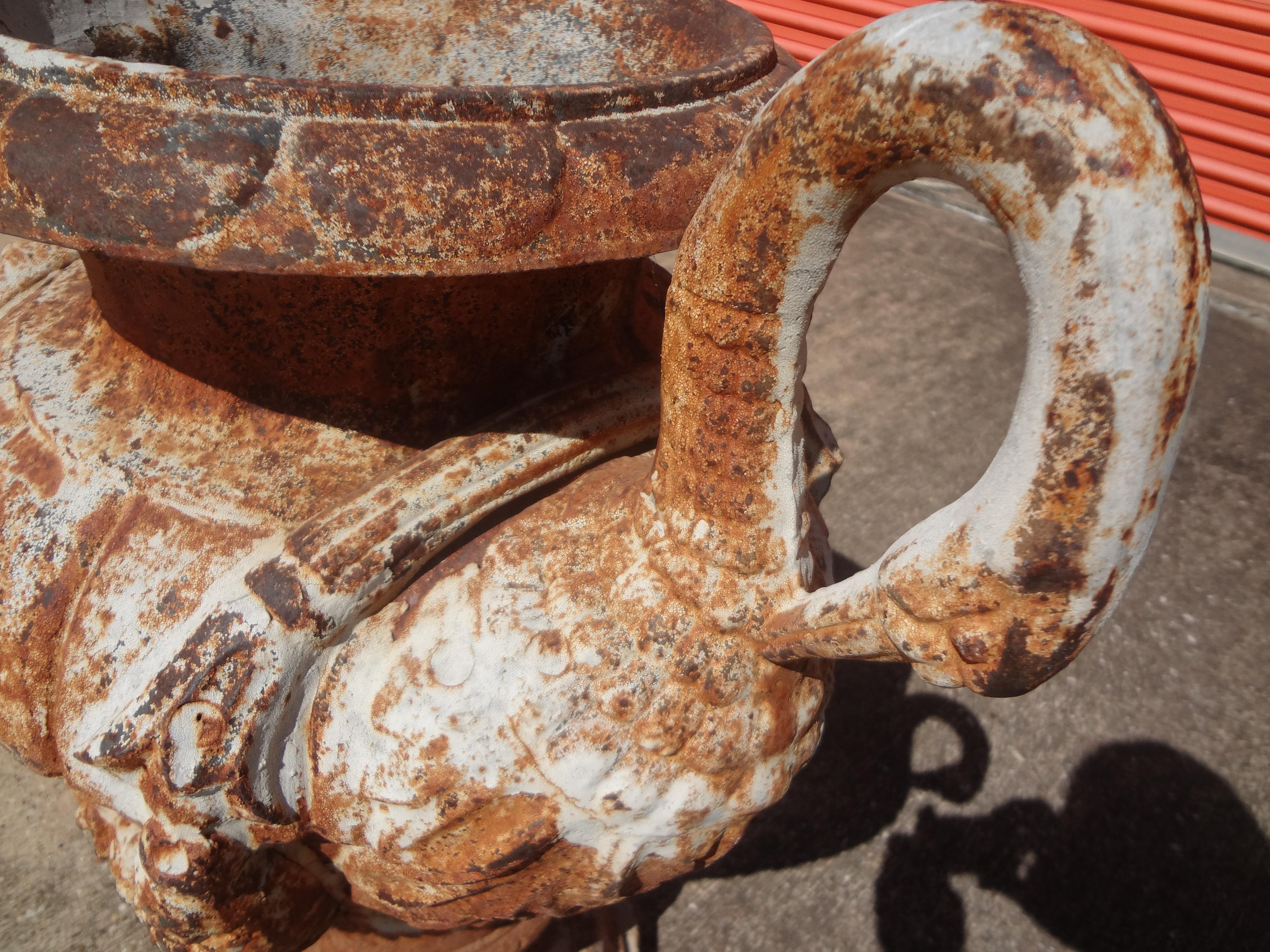 Antique French Cast Iron Garden Urn In Good Condition For Sale In Houston, TX