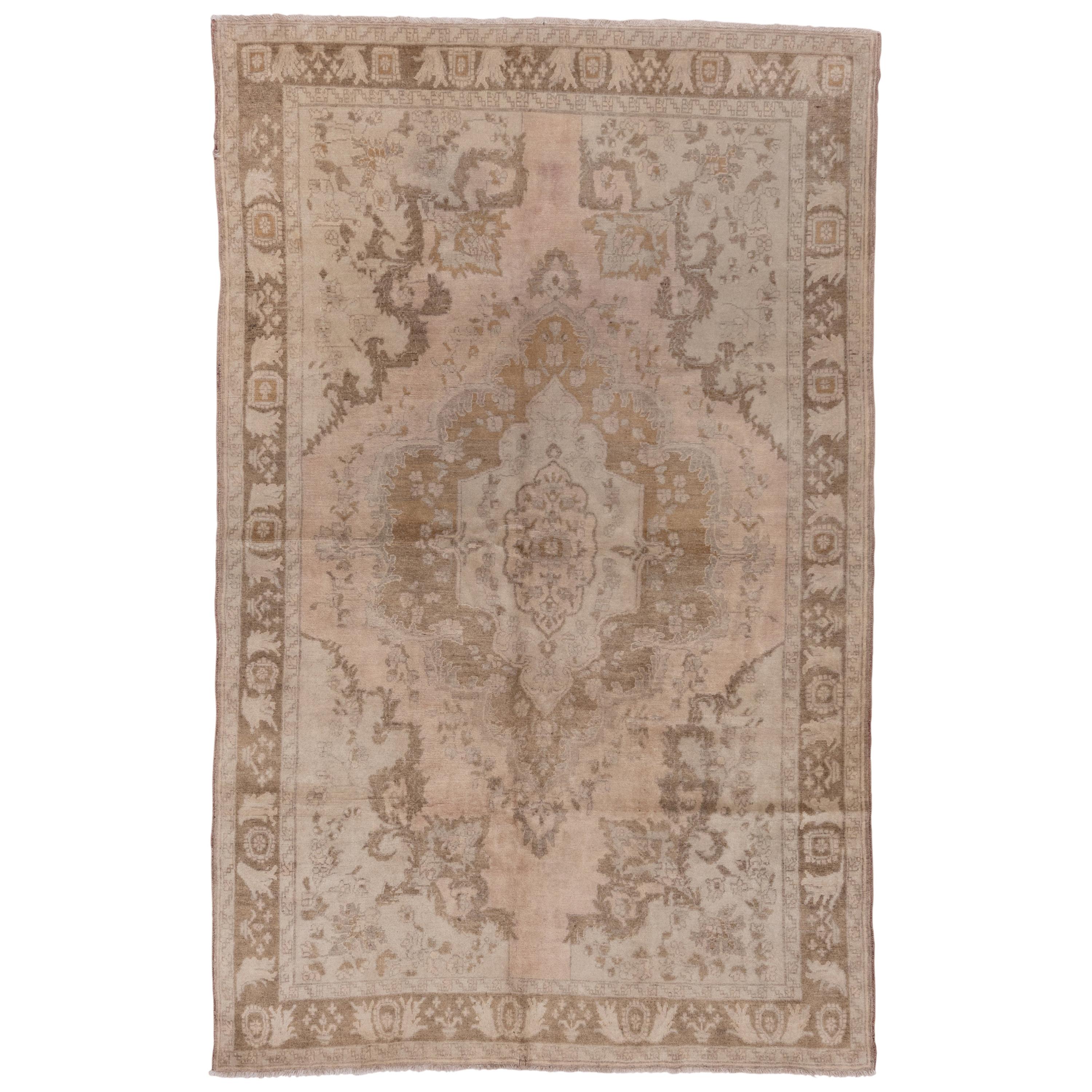 Ancien tapis turc neutre et neutre d'Oushak, vers 1930 en vente