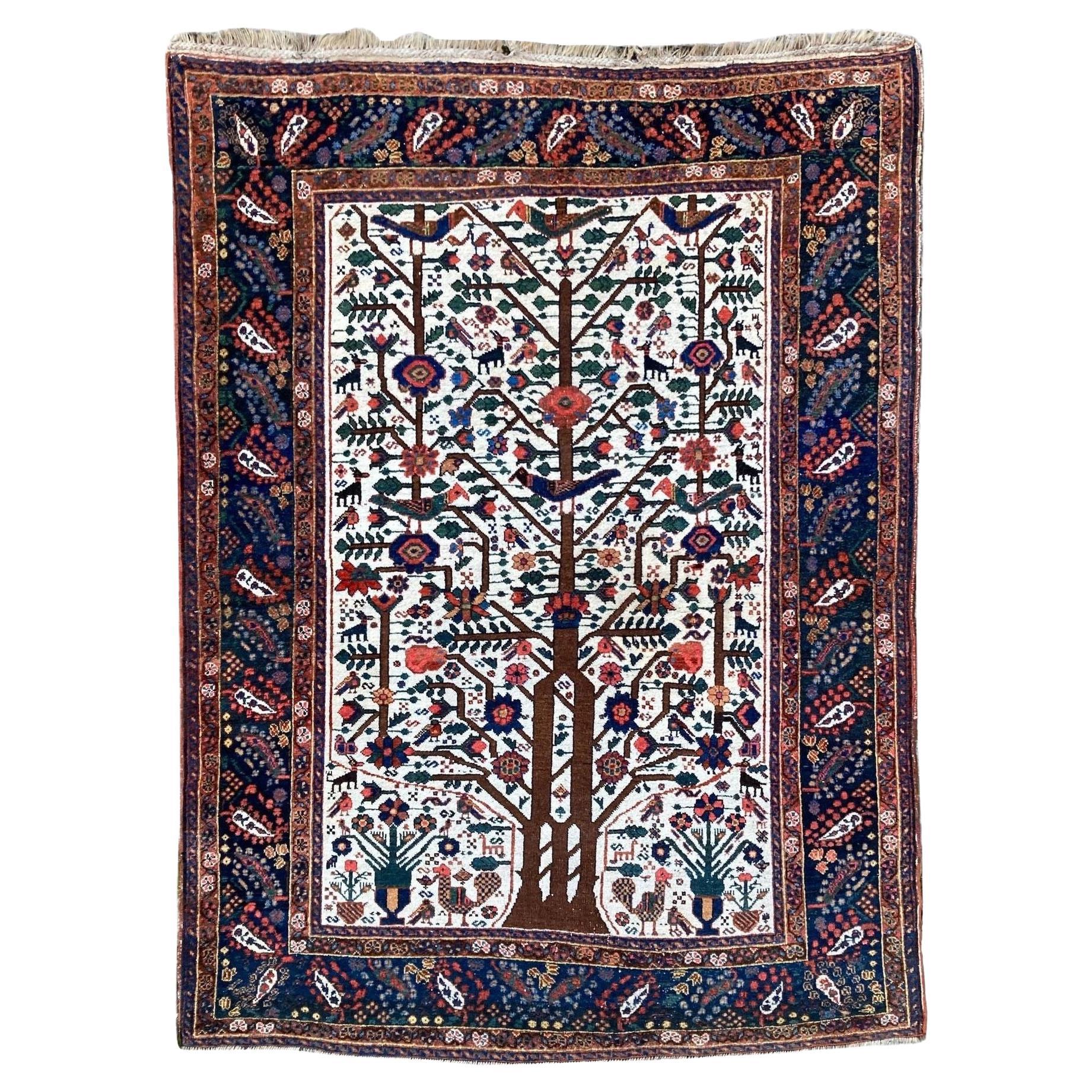 Antique Neyriz Rug 2.02m X 1.54m For Sale