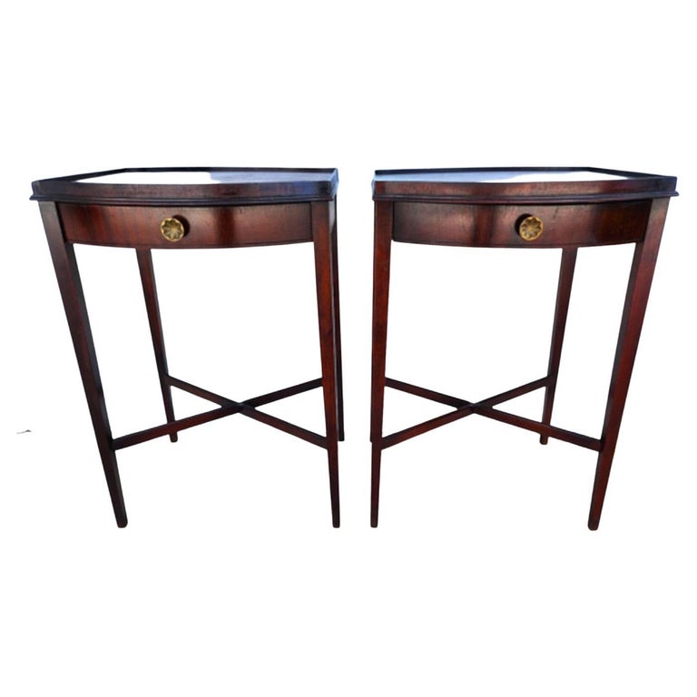 Antique Nightstands Side Tables Mahogany Set of 2 For Sale at 1stDibs