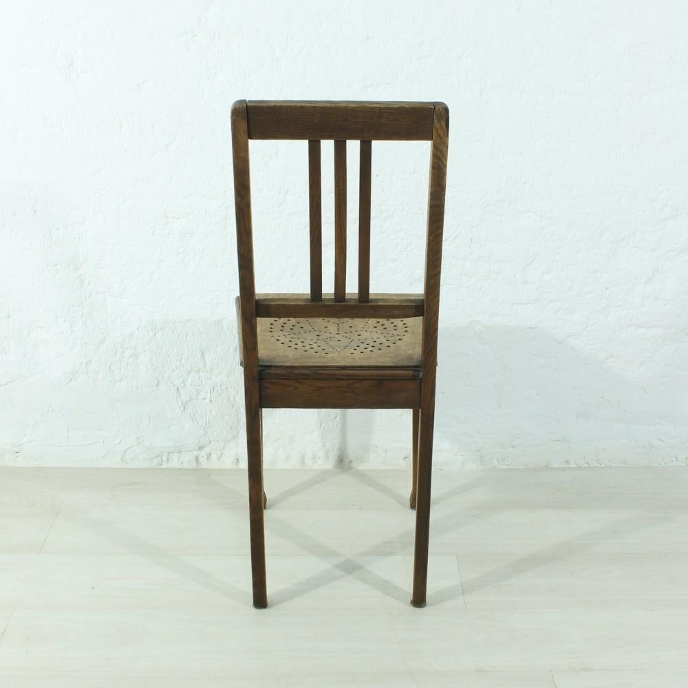 Antique Nikolai Chair, circa 1920 In Good Condition For Sale In Freiburg, DE