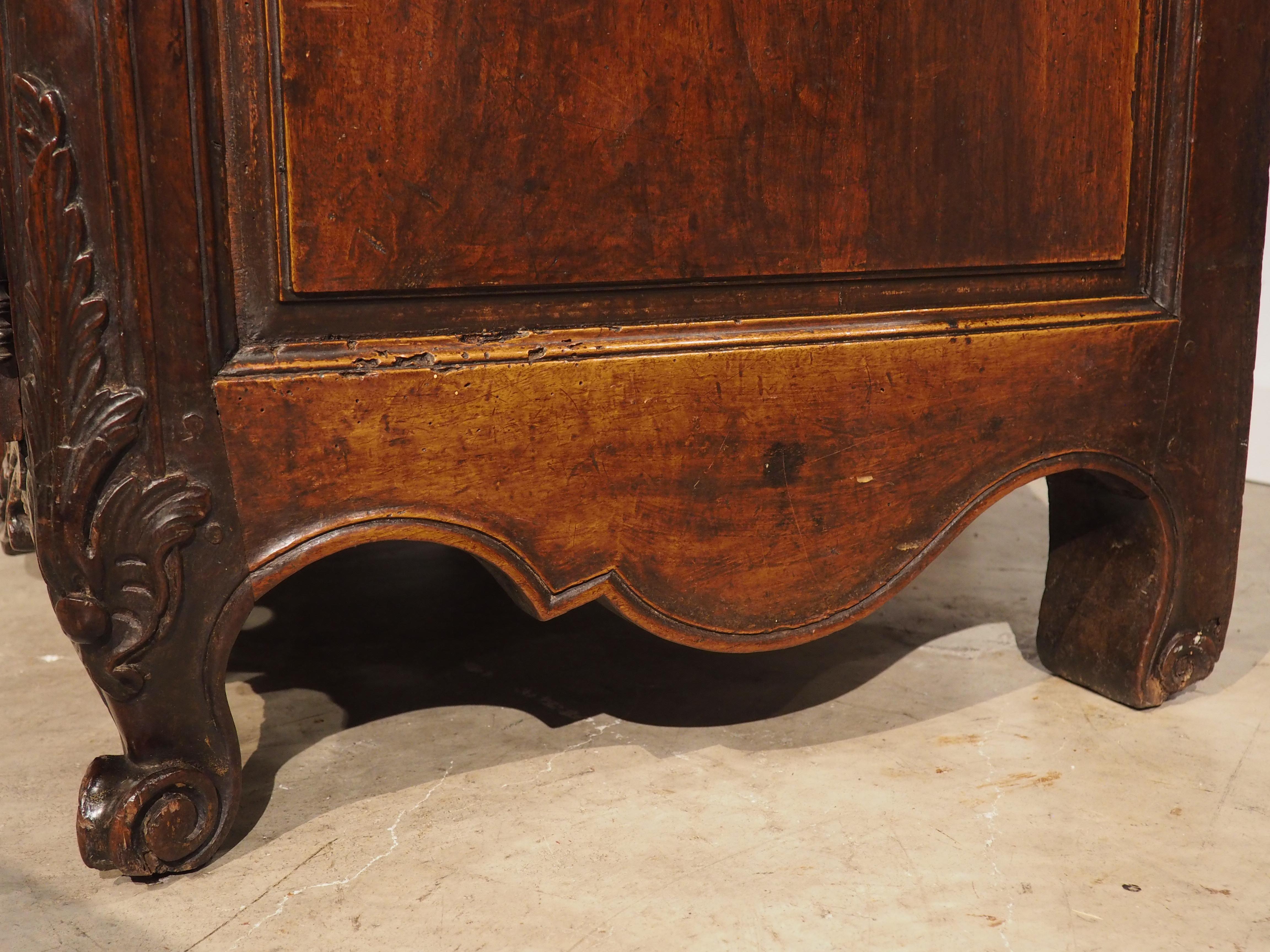 Antique Nimoise Buffet in Carved Walnut, Provence France, Circa 1750 For Sale 2