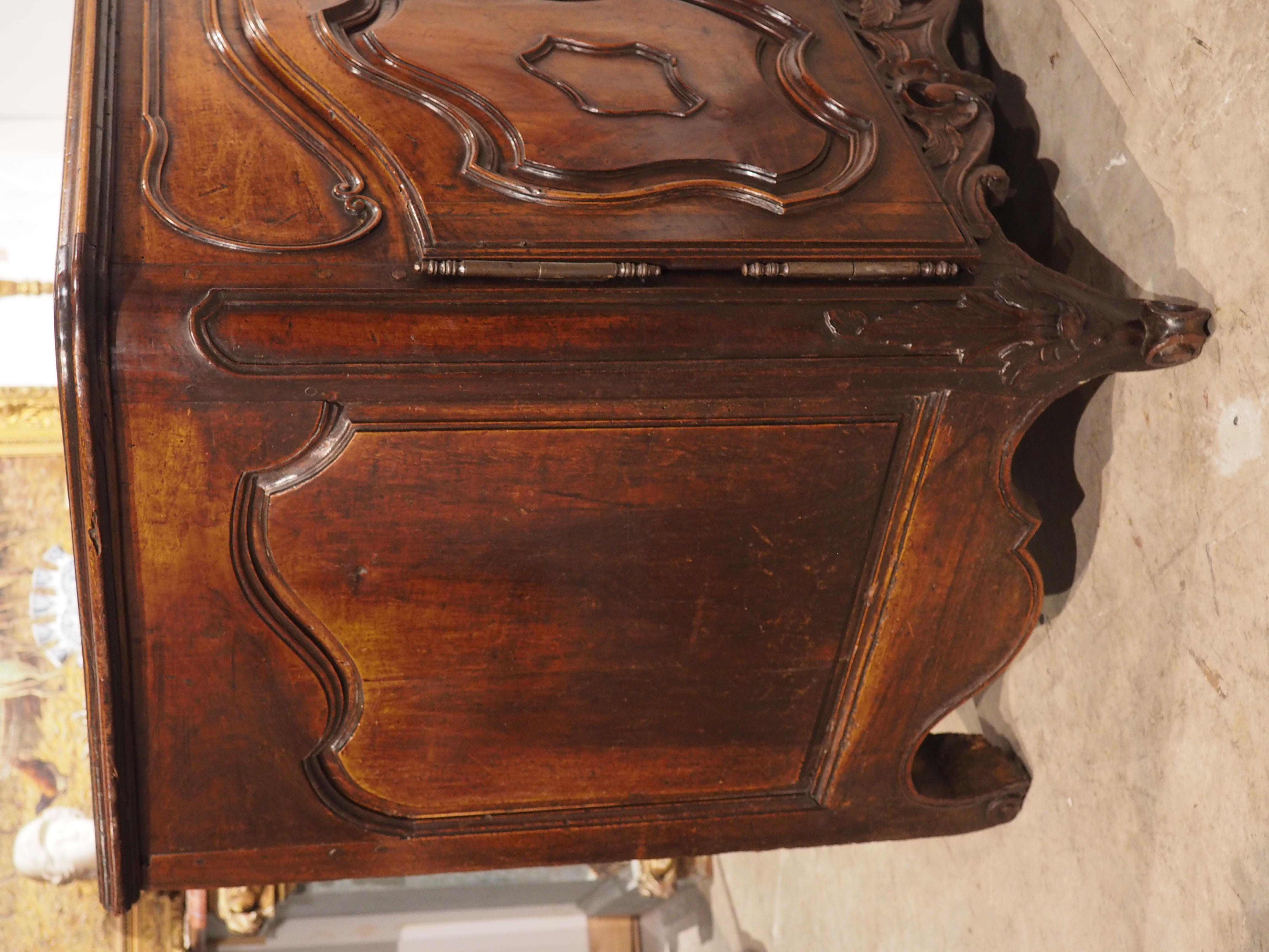 Antique Nimoise Buffet in Carved Walnut, Provence France, Circa 1750 For Sale 7