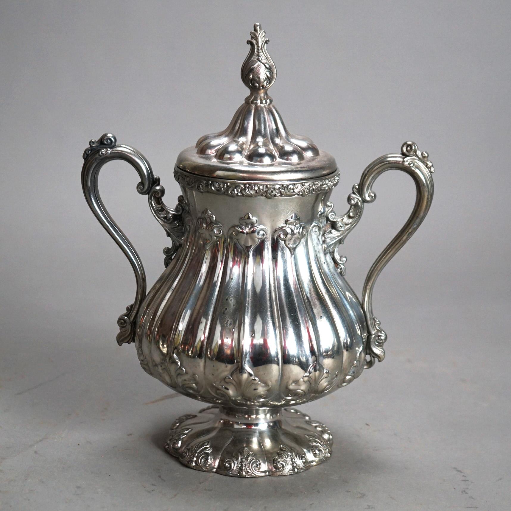 Antique neuf pièces Rogers Smith & Co. Service à thé en métal argenté en forme de melon C1890 Bon état - En vente à Big Flats, NY