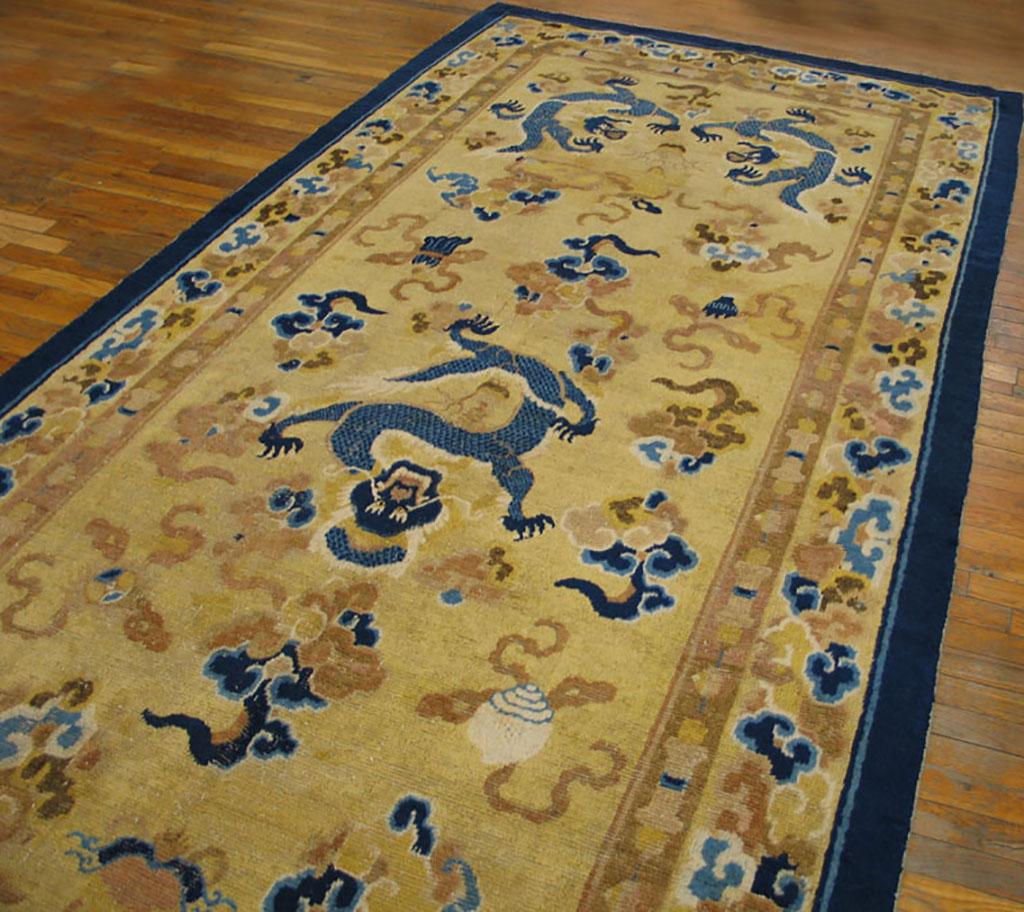 Late 18th Century 18th Century Chinese Ningxia Kang Dragon Carpet ( 5'9