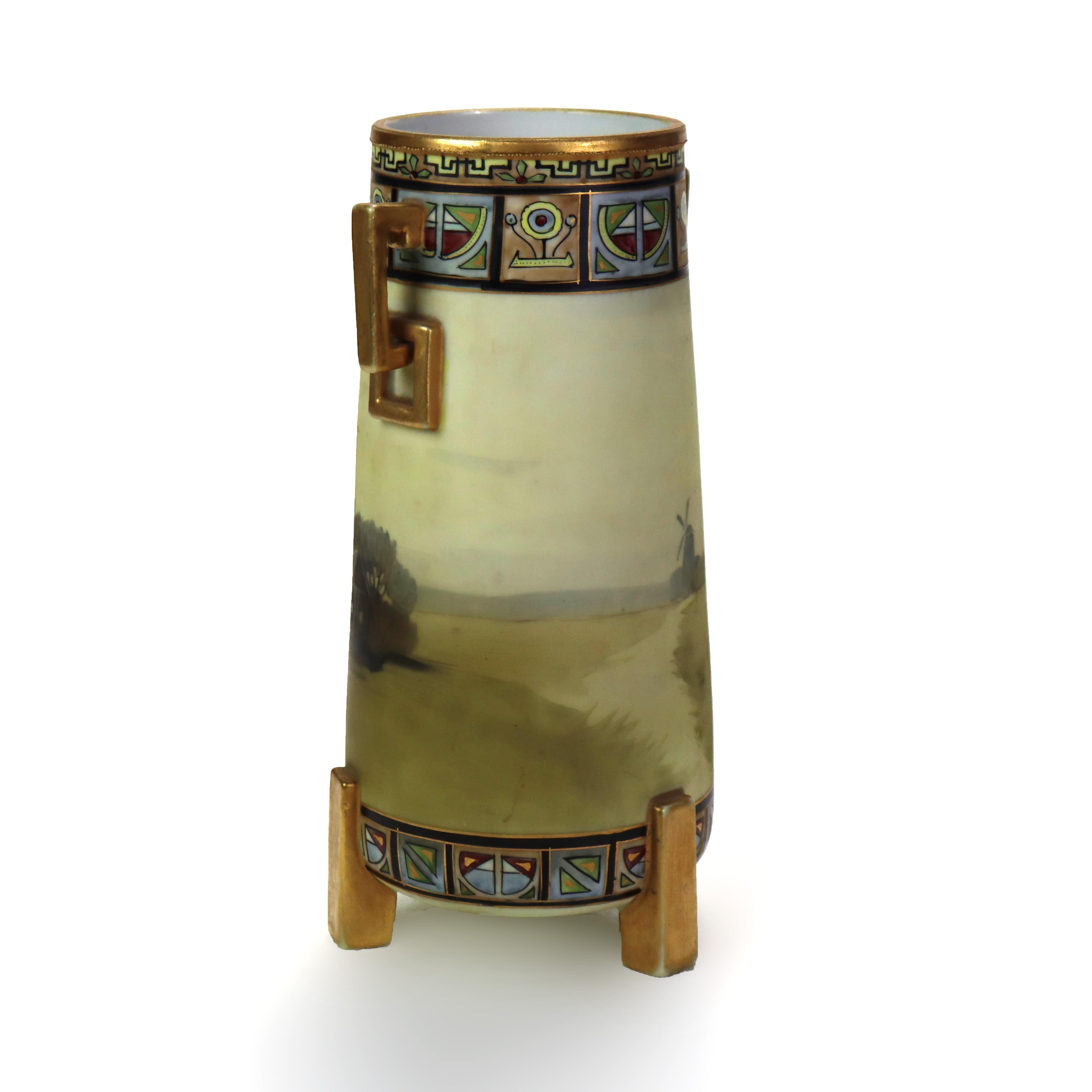 Antiguo jarrón de porcelana pintado a mano con pie de molino de viento pintado a mano C1920 siglo XX en venta