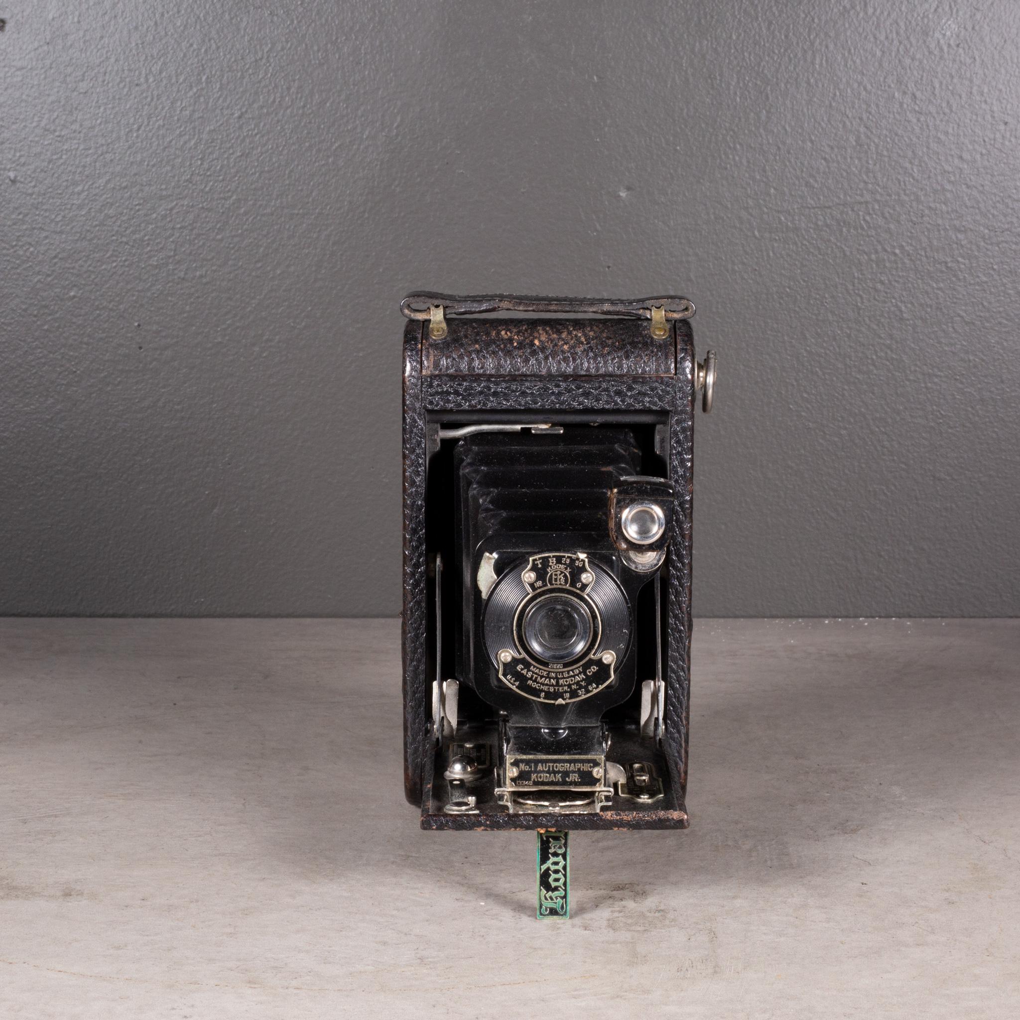 Art déco Camera pliante Kodak Junior n° 1,1914-1927 avec étui (expédition gratuite) en vente