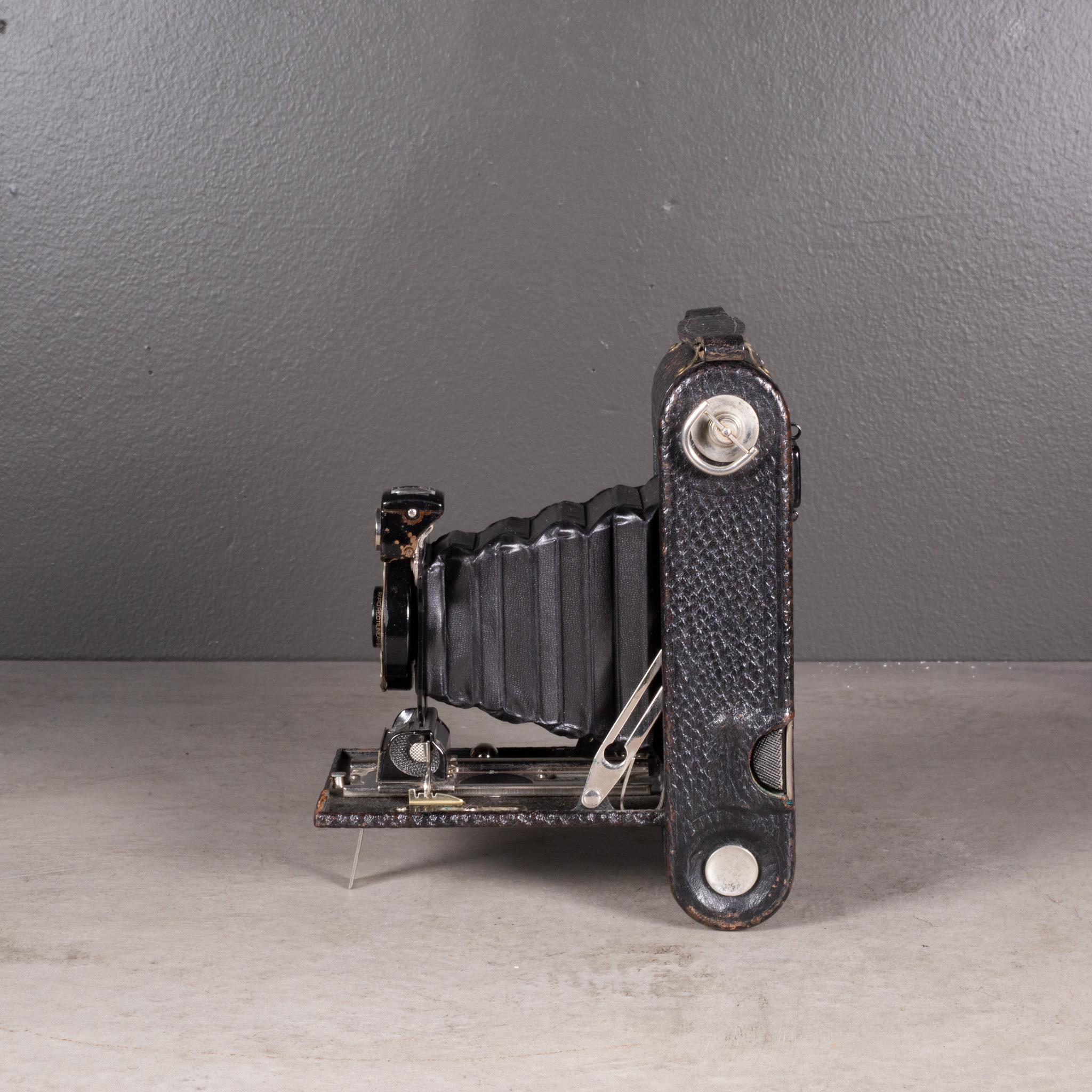 Camera pliante Kodak Junior n° 1,1914-1927 avec étui (expédition gratuite) Bon état - En vente à San Francisco, CA
