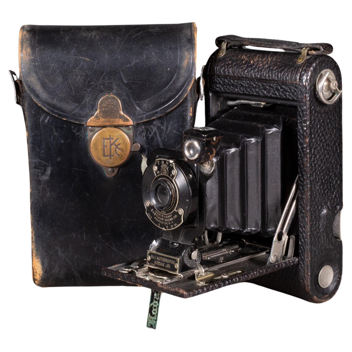 "No. 1 Kodak Junior" Folding Camera c.1914-1927 with Case (FREE SHIPPING) For Sale