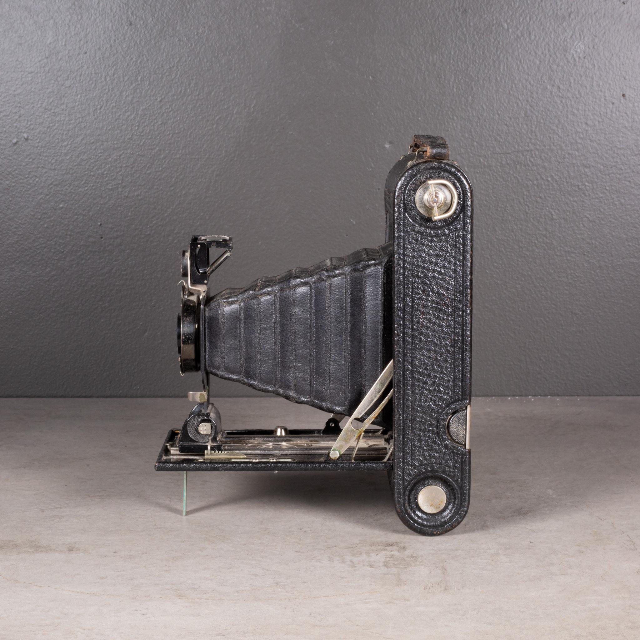 Camera pliante Kodak Junior n° 1A d'antiquités, vers1914-1927 (expédition gratuite) Bon état - En vente à San Francisco, CA