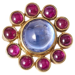 Antique No heat Sapphire and ruby 18k gold brooch, circa 1925